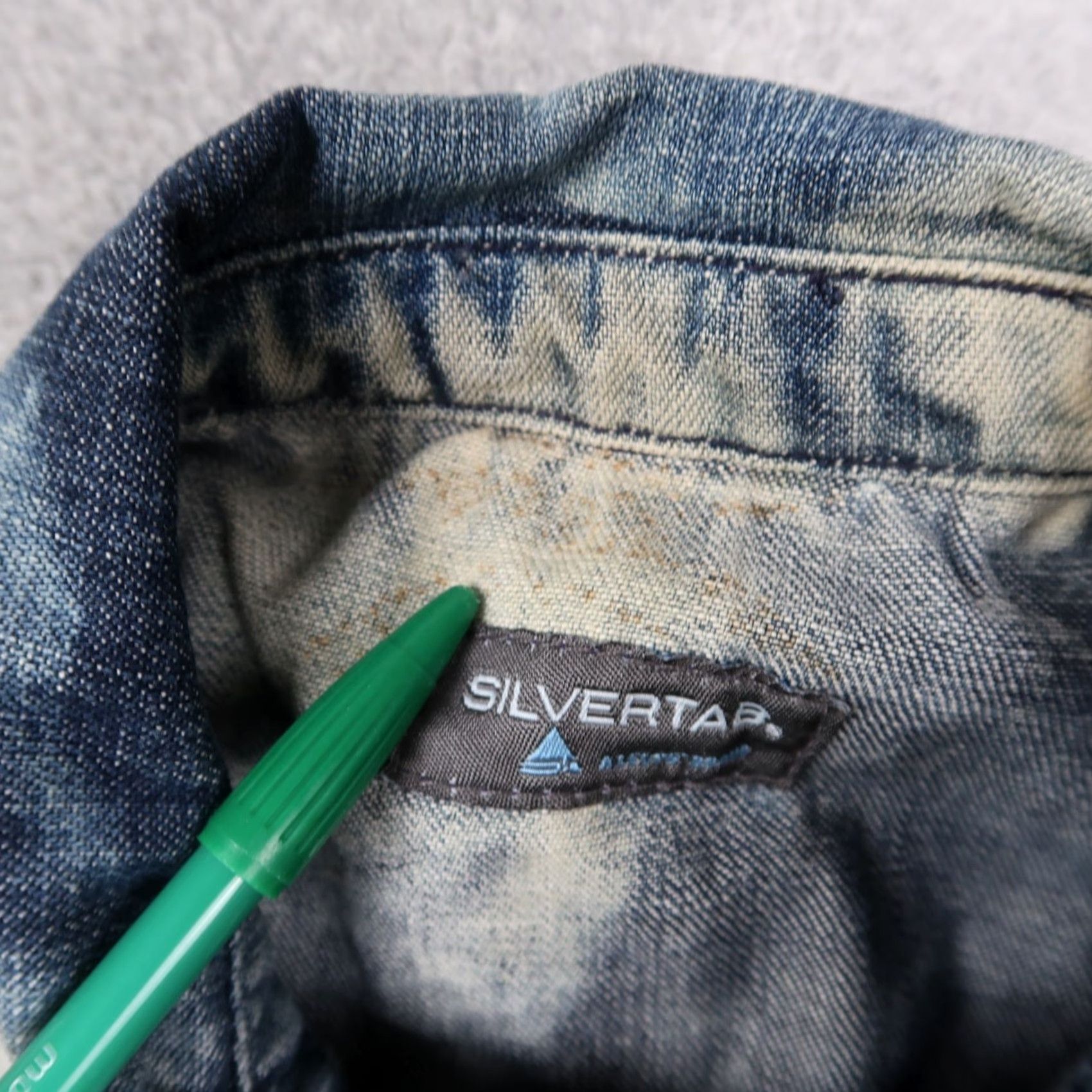 Levi's VINTAGE Levi's Silvertab Denim Jacket Womens S Small Cropped Blue 90s Leather? Size S / US 4 / IT 40 - 6 Thumbnail