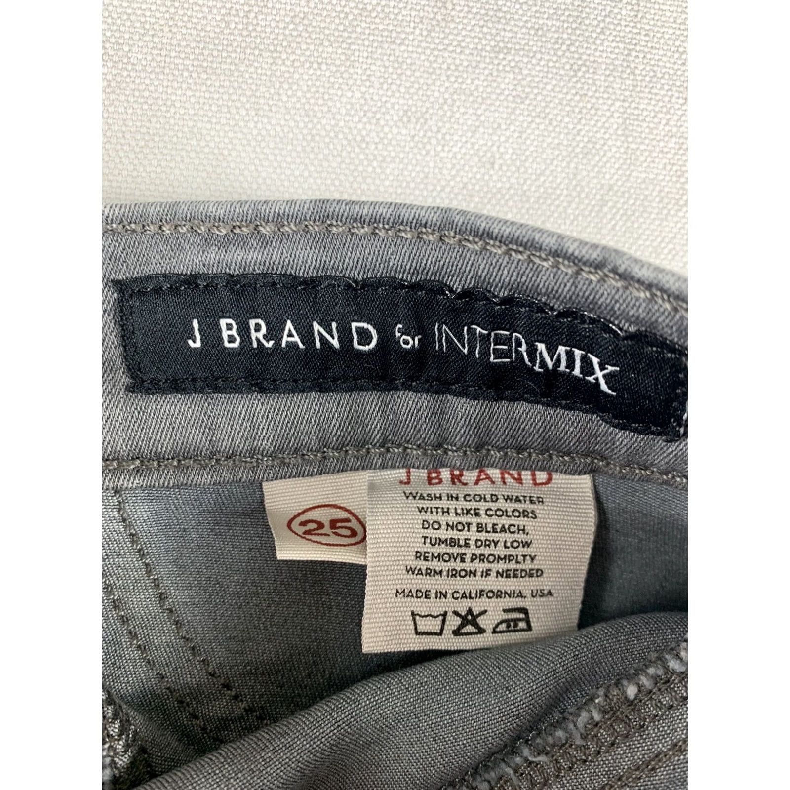 J Brand J BRAND WOMEN JEANS GRAY SKINNY LEGGINGS SIZE 25 26X30 BY INTERMIX GOTHAM Size 42" / US 20 - 6 Thumbnail