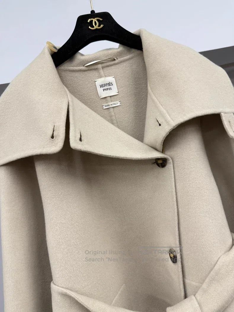 Hermes Hermes Oatmeal color lapel cashmere coat Size XS / US 0-2 / IT 36-38 - 2 Thumbnail