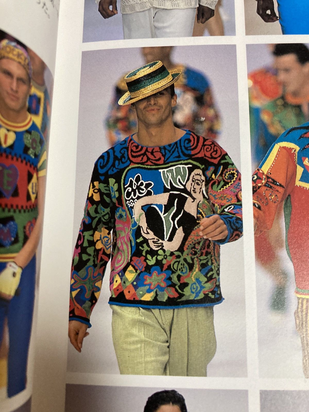 Japanese Brand SS92 Yoshiyuki Konishi Woman Painting Hand Knit Sweater 1992 Size US M / EU 48-50 / 2 - 8 Thumbnail