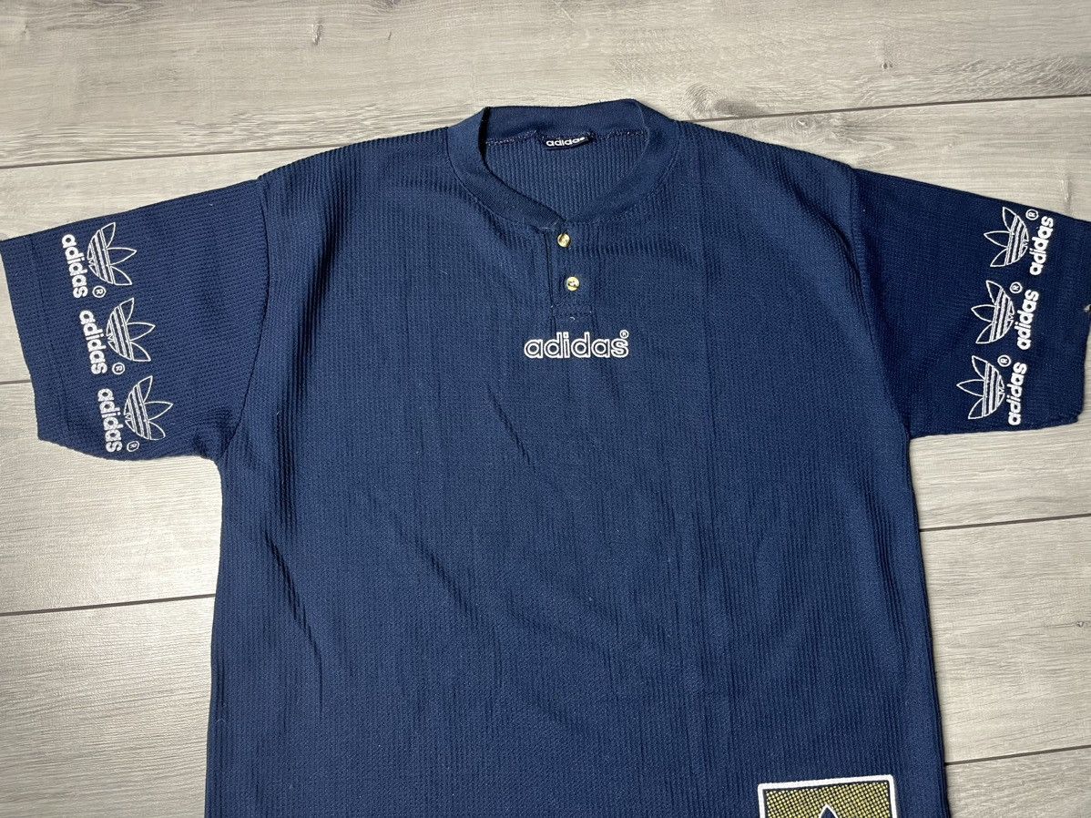 Adidas Vintage Adidas trefoil Tshirt 90s size XLarge Size US XL / EU 56 / 4 - 3 Thumbnail
