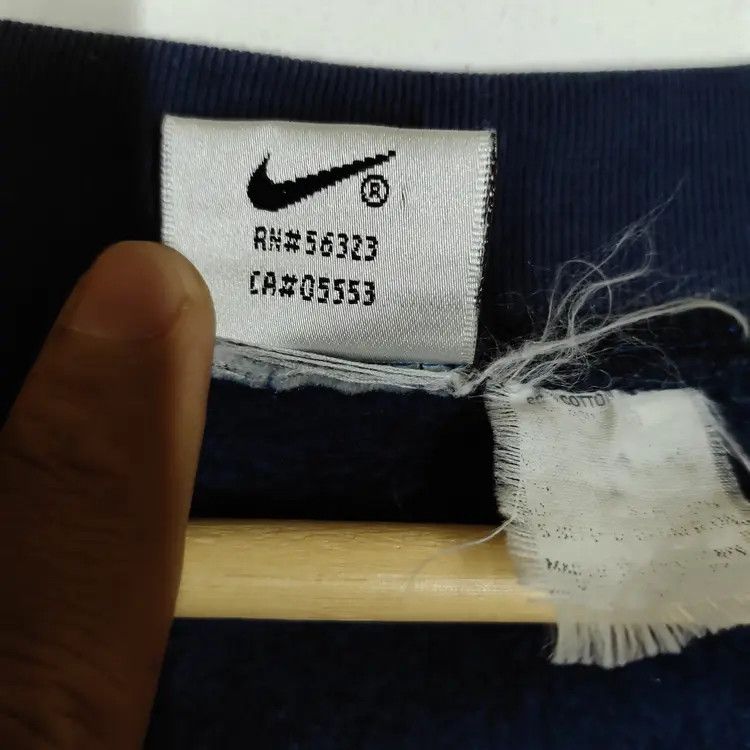 Nike Vintage 80's Nike Faded Sweatshirts Size US L / EU 52-54 / 3 - 5 Thumbnail