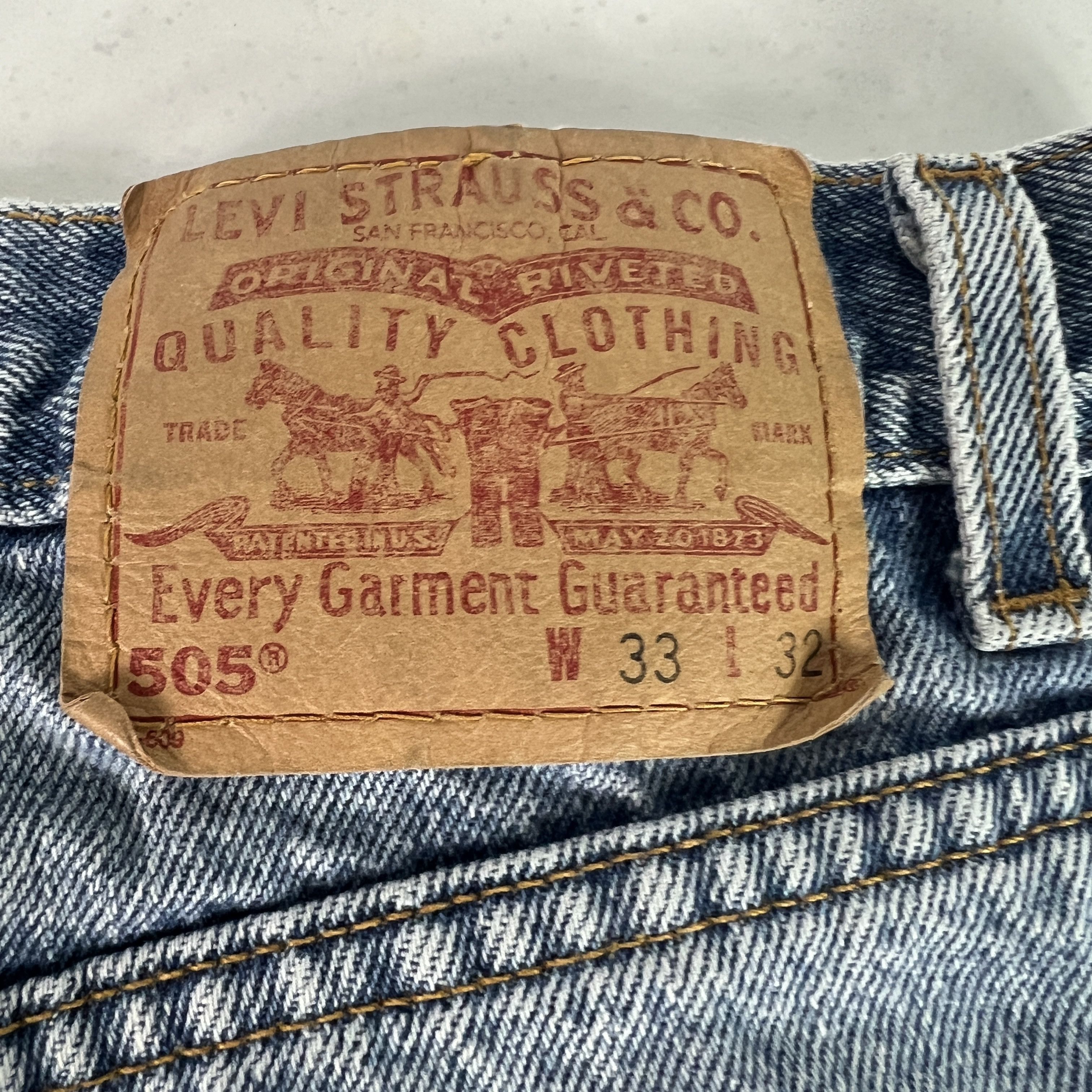 Levi's Y2K Levi's Jeans 505 Straight Blue Faded Distressed Denim Size US 31 - 17 Thumbnail