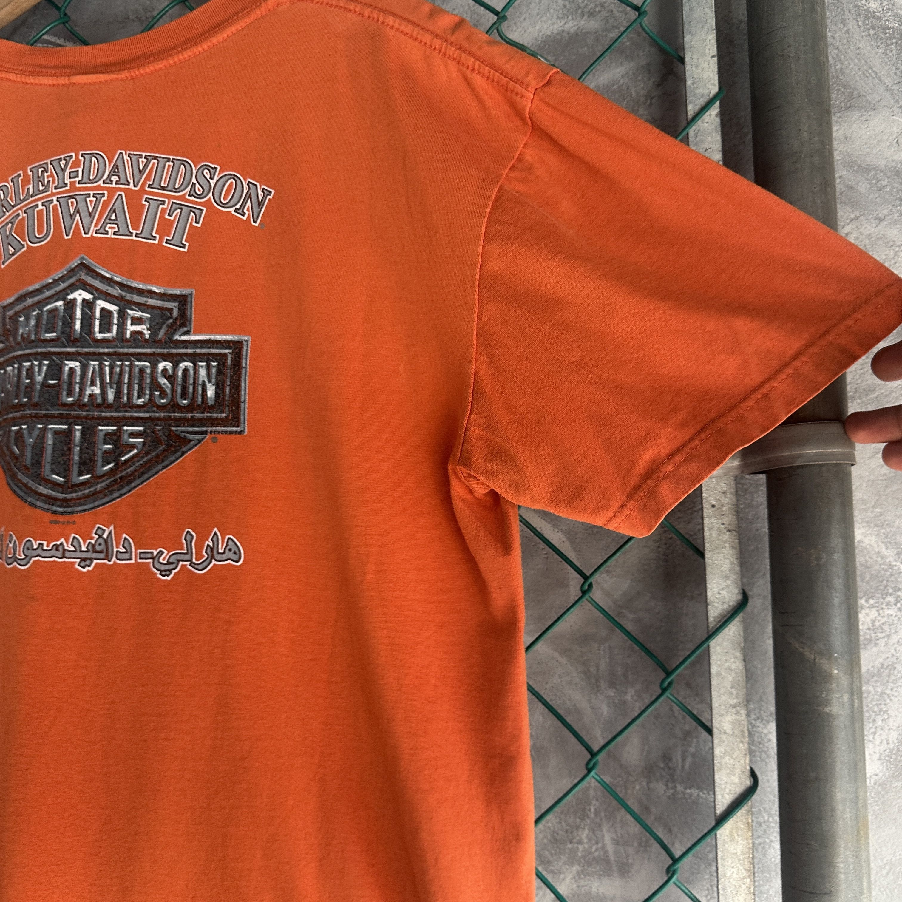 Harley Davidson Vintage Harley Davidson T Shirt Orange American Eagle Kuwait Size US XL / EU 56 / 4 - 11 Thumbnail