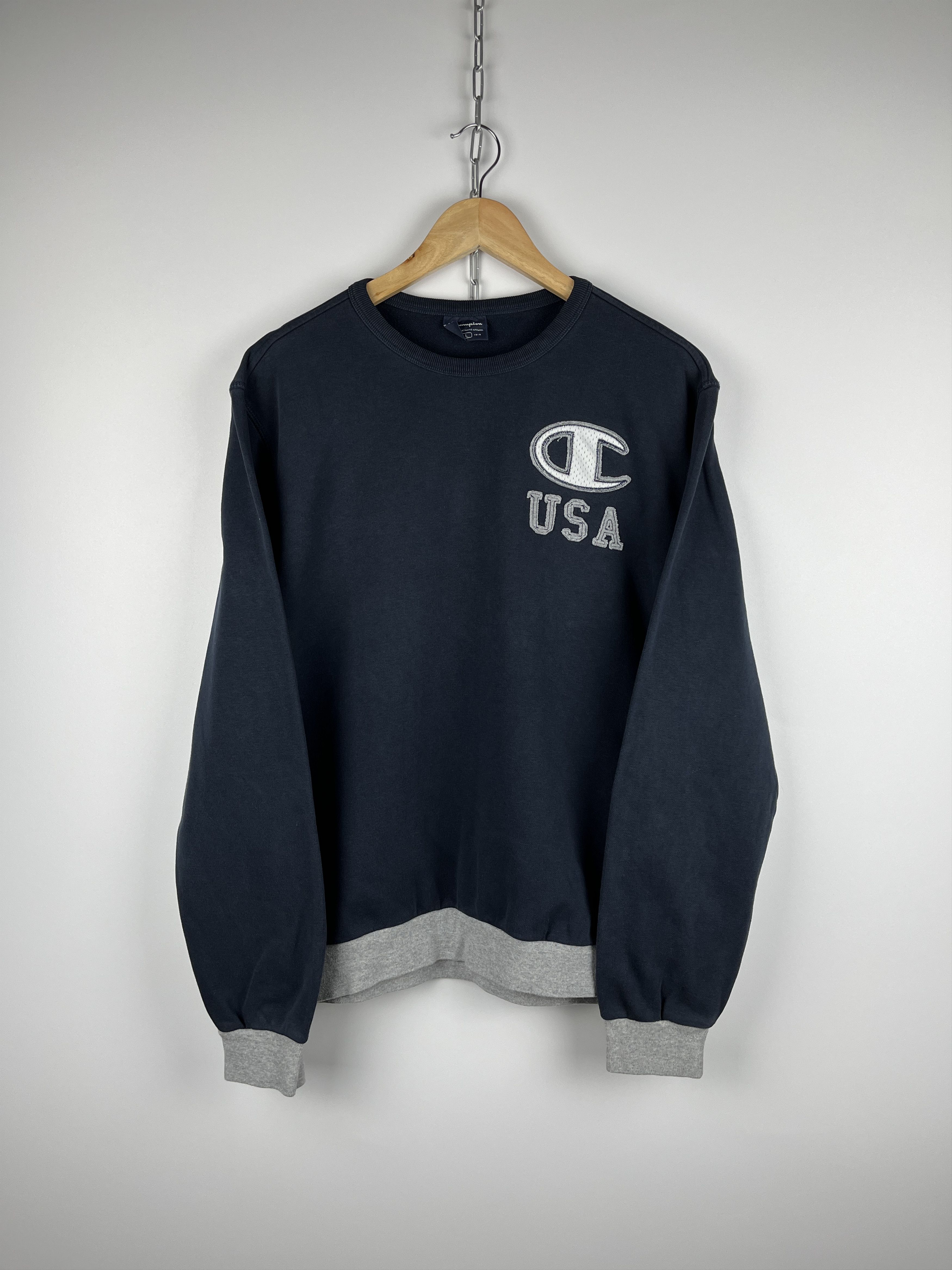 Champion Vintage Champion USA Logo Sweatshirt Size US L / EU 52-54 / 3 - 7 Thumbnail