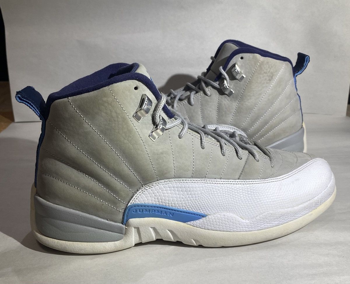 Jordan Brand Air Jordan 12 UNC Size 11 Mens Authentic Size US 11 / EU 44 - 2 Thumbnail