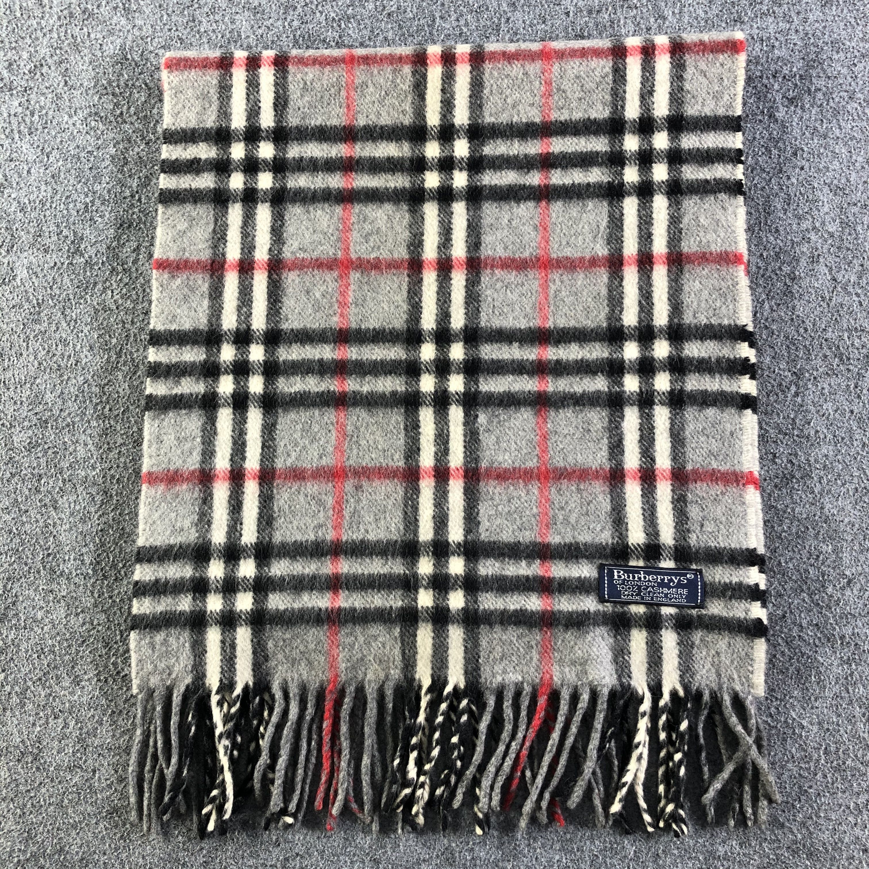 Burberry Burberrys Scarf / Muffler / Neckwear P641 Size ONE SIZE - 3 Thumbnail