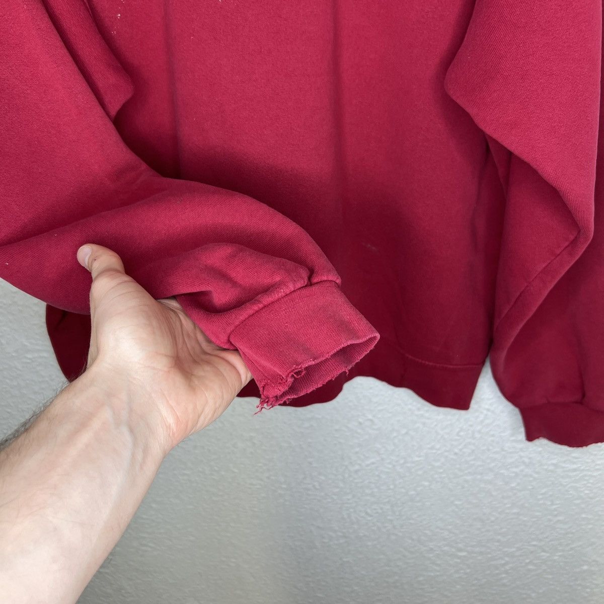 Nike Vintage Nike Sweatshirt Crewneck Swoosh Red Logo 90s Size US L / EU 52-54 / 3 - 9 Thumbnail