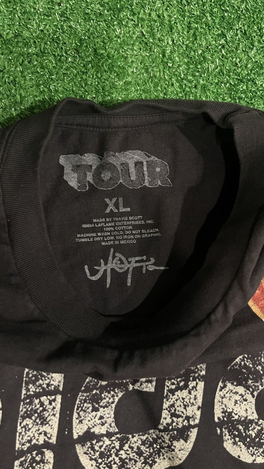 Travis Scott TRAVIS SCOTT METLIFE BLACK TEE NYC **SOLD OUT** Size US XL / EU 56 / 4 - 3 Thumbnail