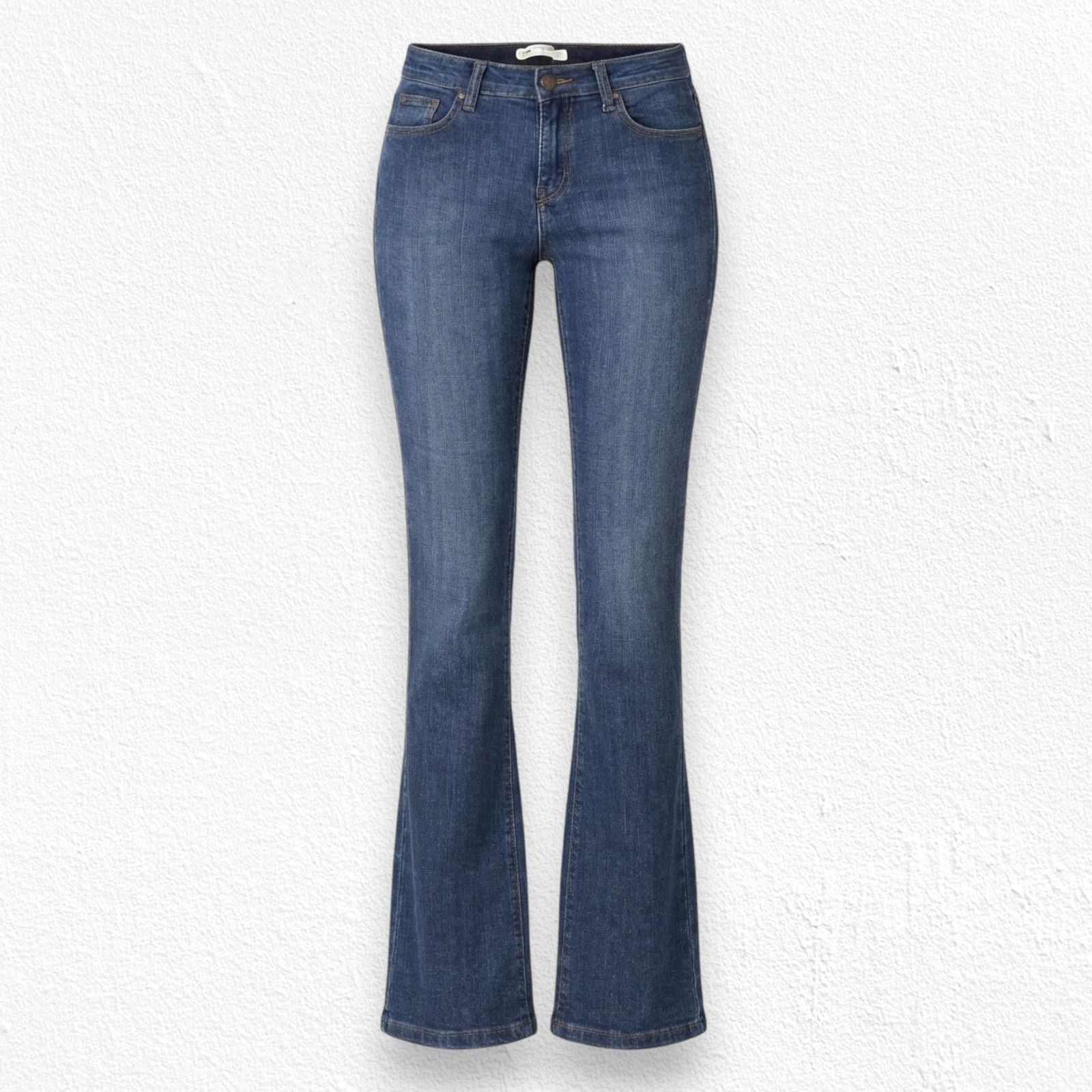 Levi's Levi’s 515 Bootcut Jeans Dark Wash Mid Rise Denim Size 10 Size 32" / US 10 / IT 46 - 1 Thumbnail