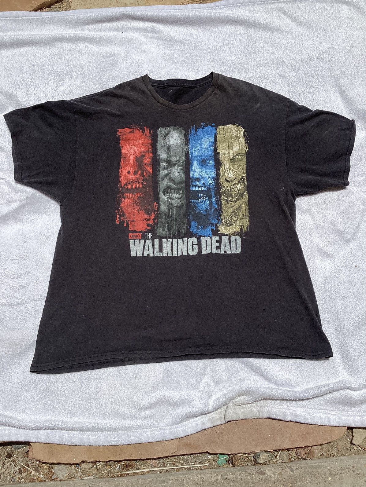 Vintage 2014 AMC The Walking Dead television zombie show T-shirt Size US XL / EU 56 / 4 - 1 Thumbnail