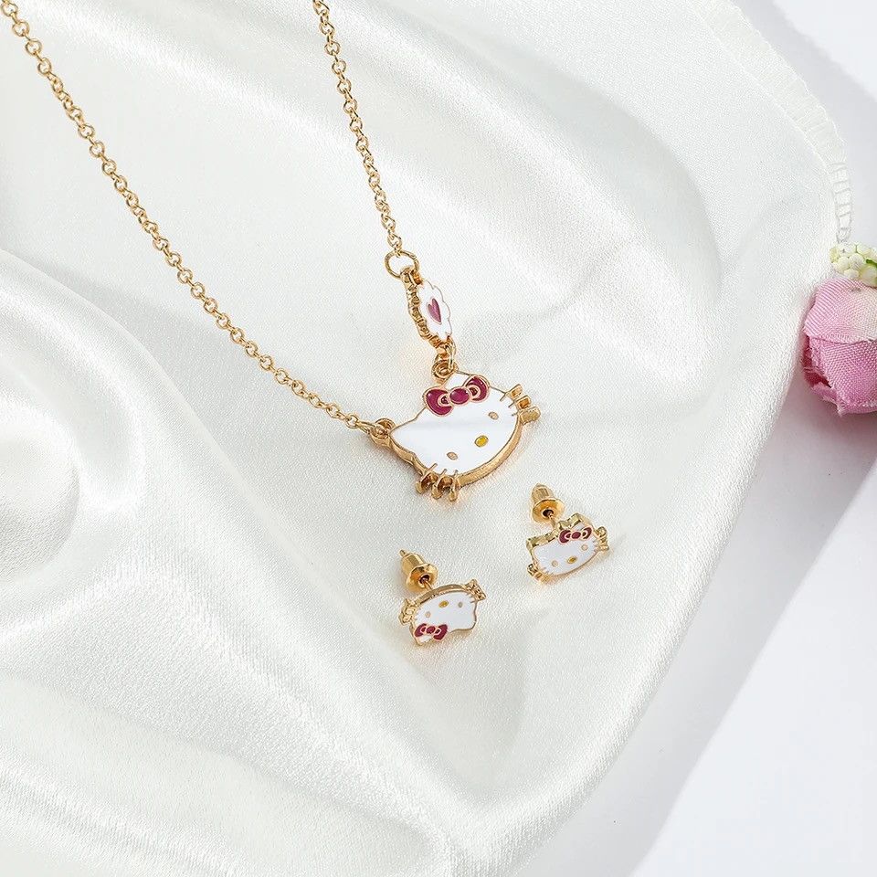 Jewelry Hello Kitty Kawaii Kitty Cat Small Earrings Studs Size ONE SIZE - 1 Thumbnail