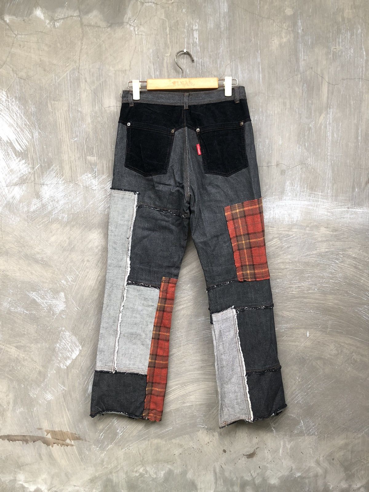 Japanese Brand × Le Grande Bleu (L.G.B.) Y2K💥 Betty’s Blue Shinji Abe Patchwork Denim Size US 28 / EU 44 - 7 Thumbnail