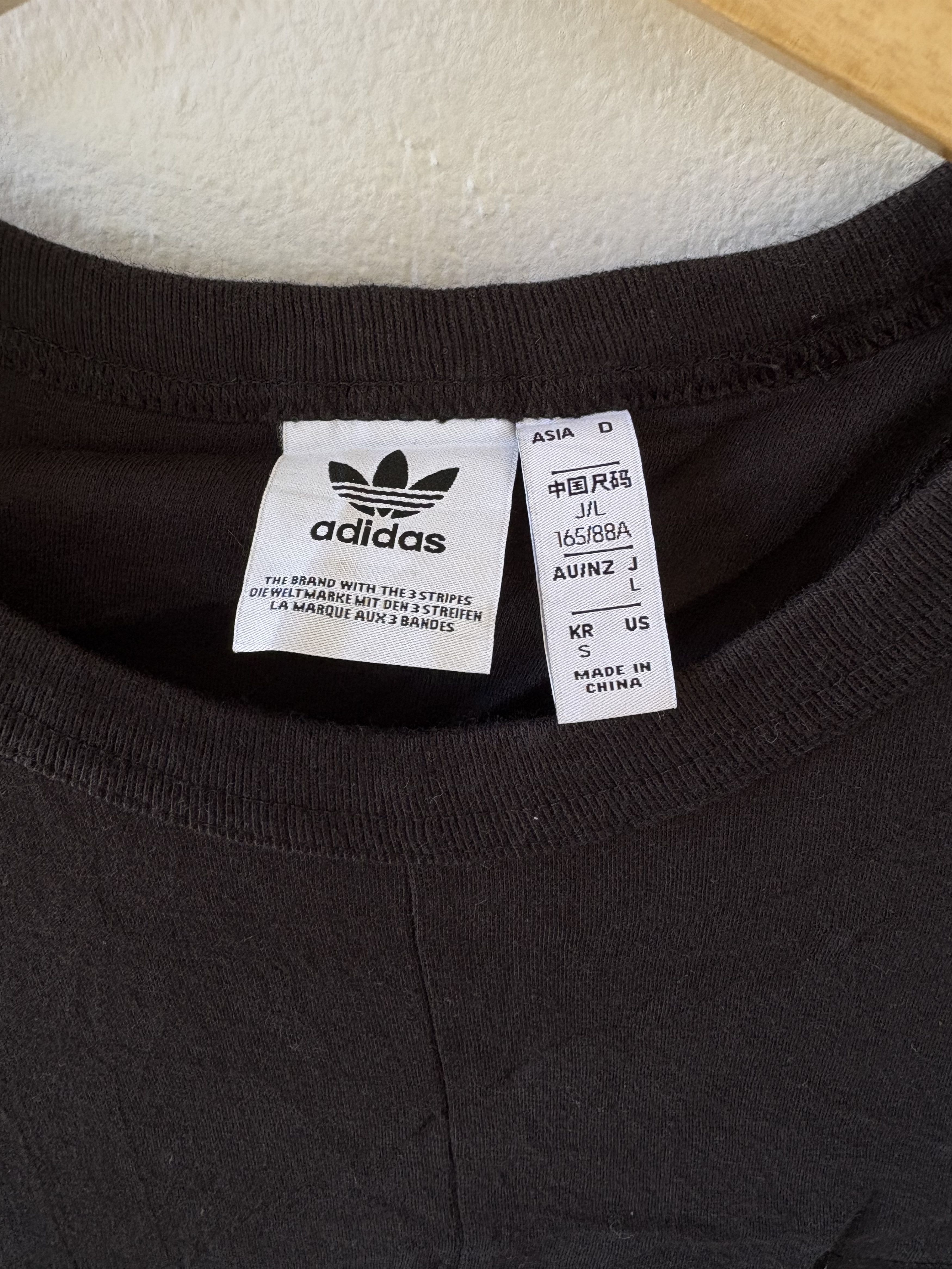 Adidas Adidas SSADIBREAK reconstruction asymetris tshirt Size S / US 4 / IT 40 - 4 Thumbnail