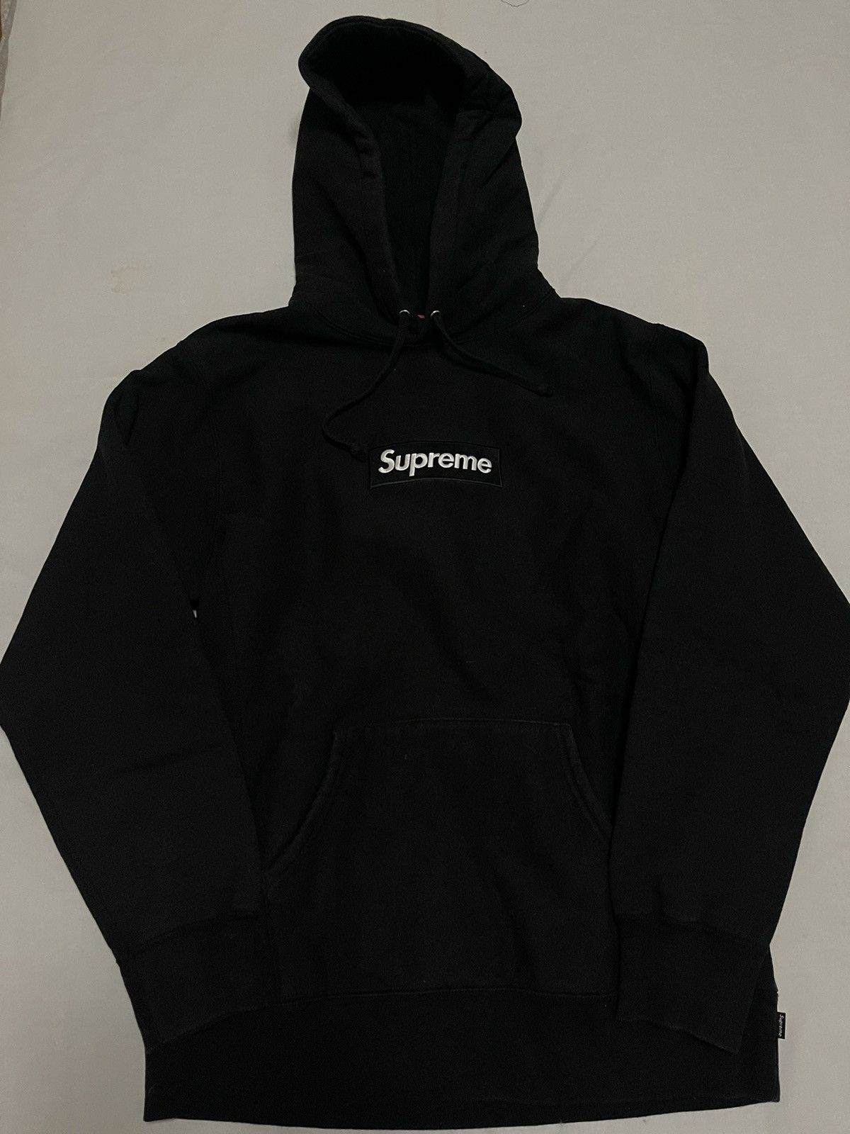 Supreme Supreme fw16 black on black hooded sweatshirt hoodie Size US L / EU 52-54 / 3 - 1 Thumbnail