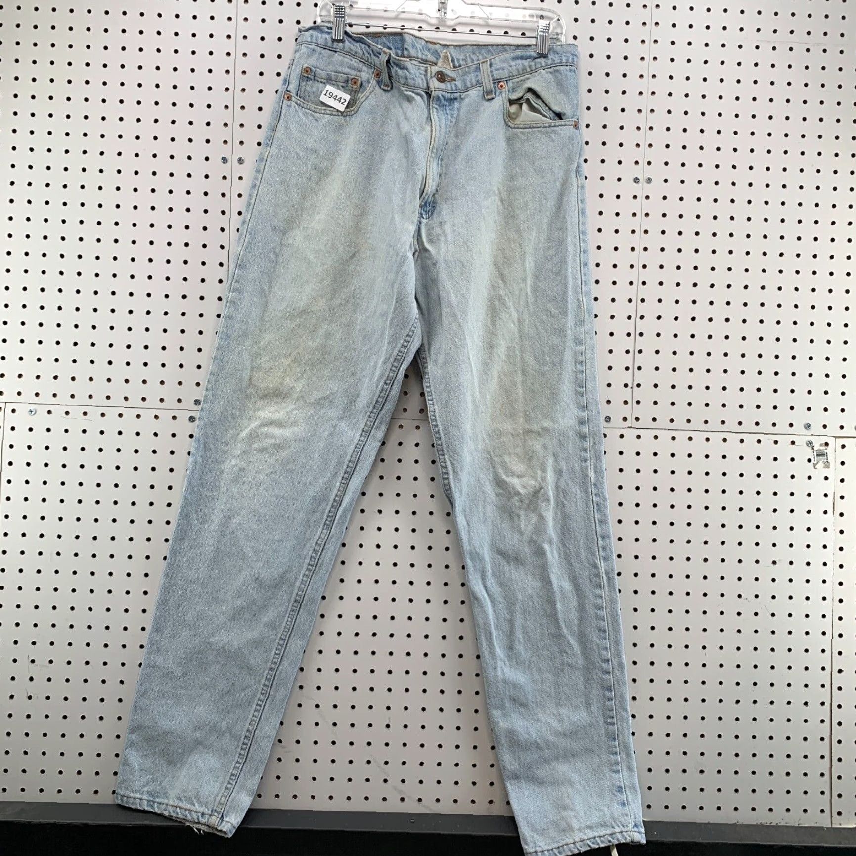 Levi's VINTAGE Levi's Jeans 550 Denims Light Wash Relaxed Fit Tapered 34x35 Men Regular Blue 90s Mens Size US 34 / EU 50 - 2 Thumbnail