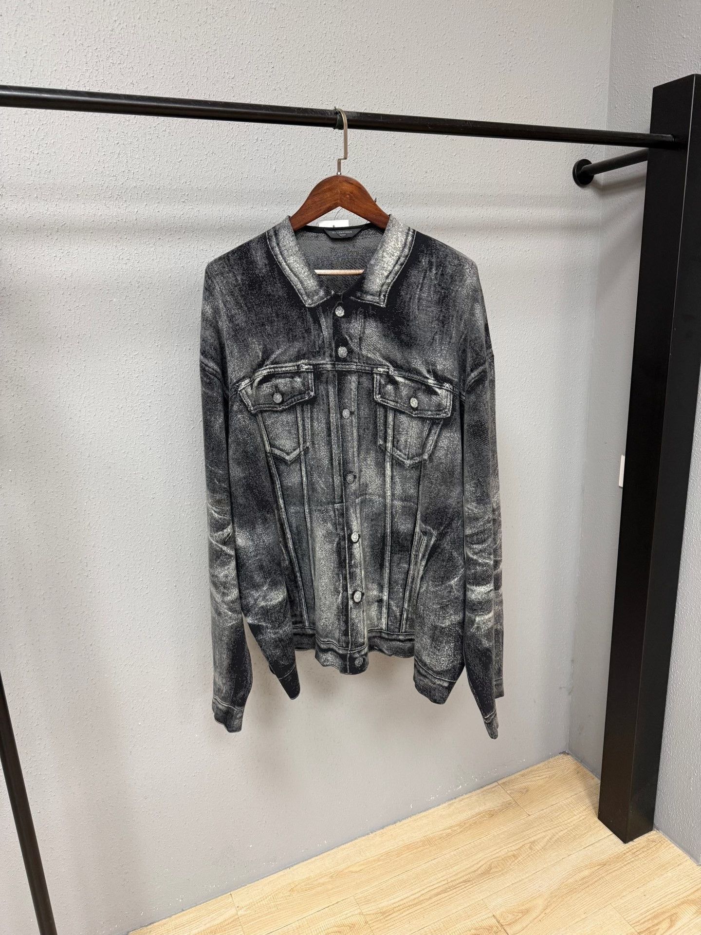Balenciaga Balenciaga 3D Printed Knitwear Size XL / US 12-14 / IT 48-50 - 1 Thumbnail