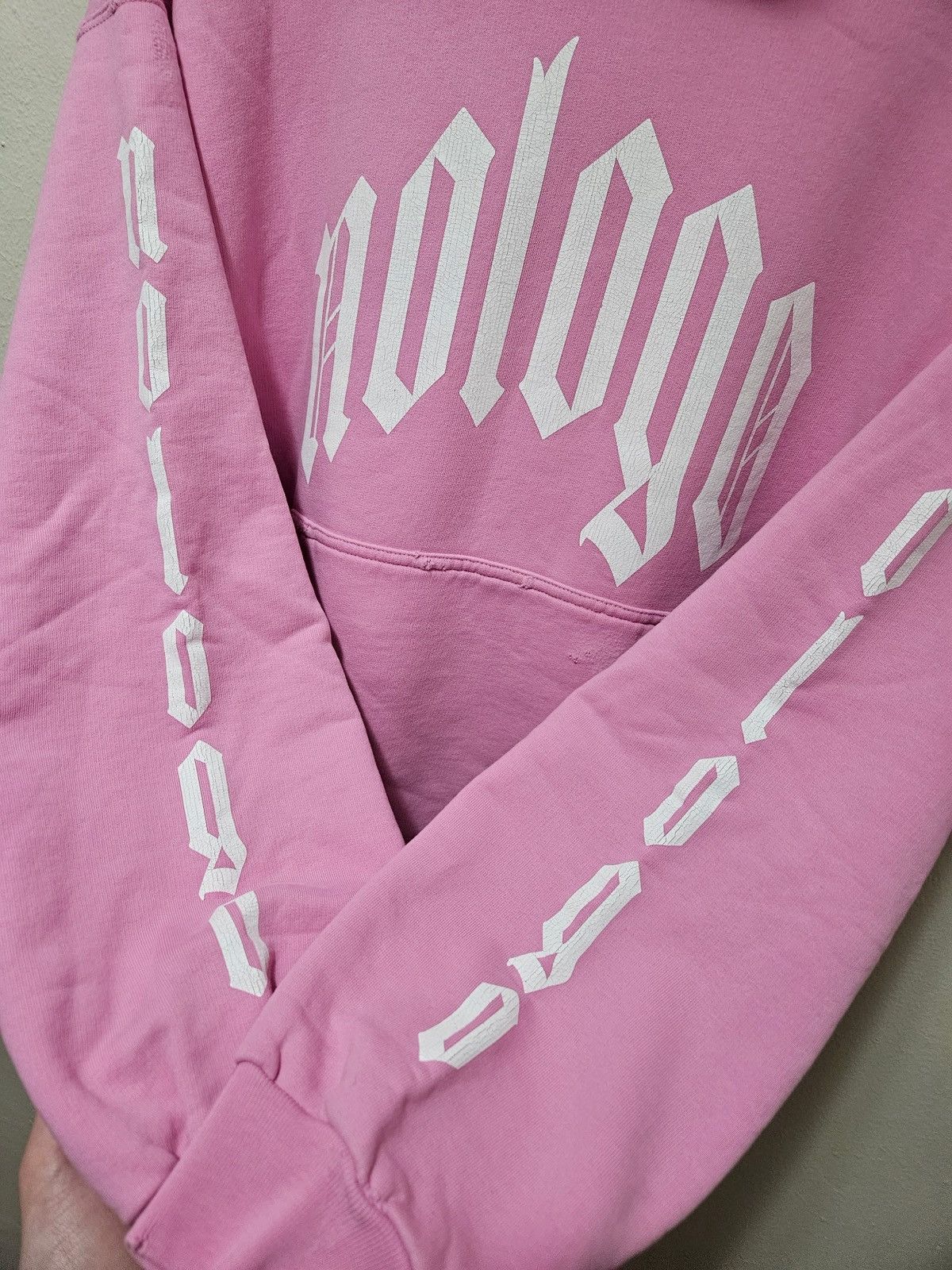 Balenciaga Distressed Pink Nologo Hoodie Size US XS / EU 42 / 0 - 4 Thumbnail
