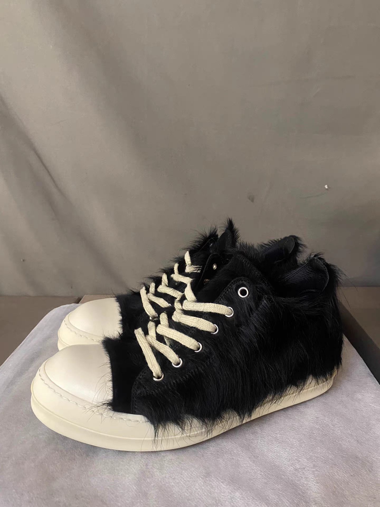 Rick Owens Rick Owens Pony Hair Low Top Sneakers Size US 7 / EU 40 - 1 Thumbnail