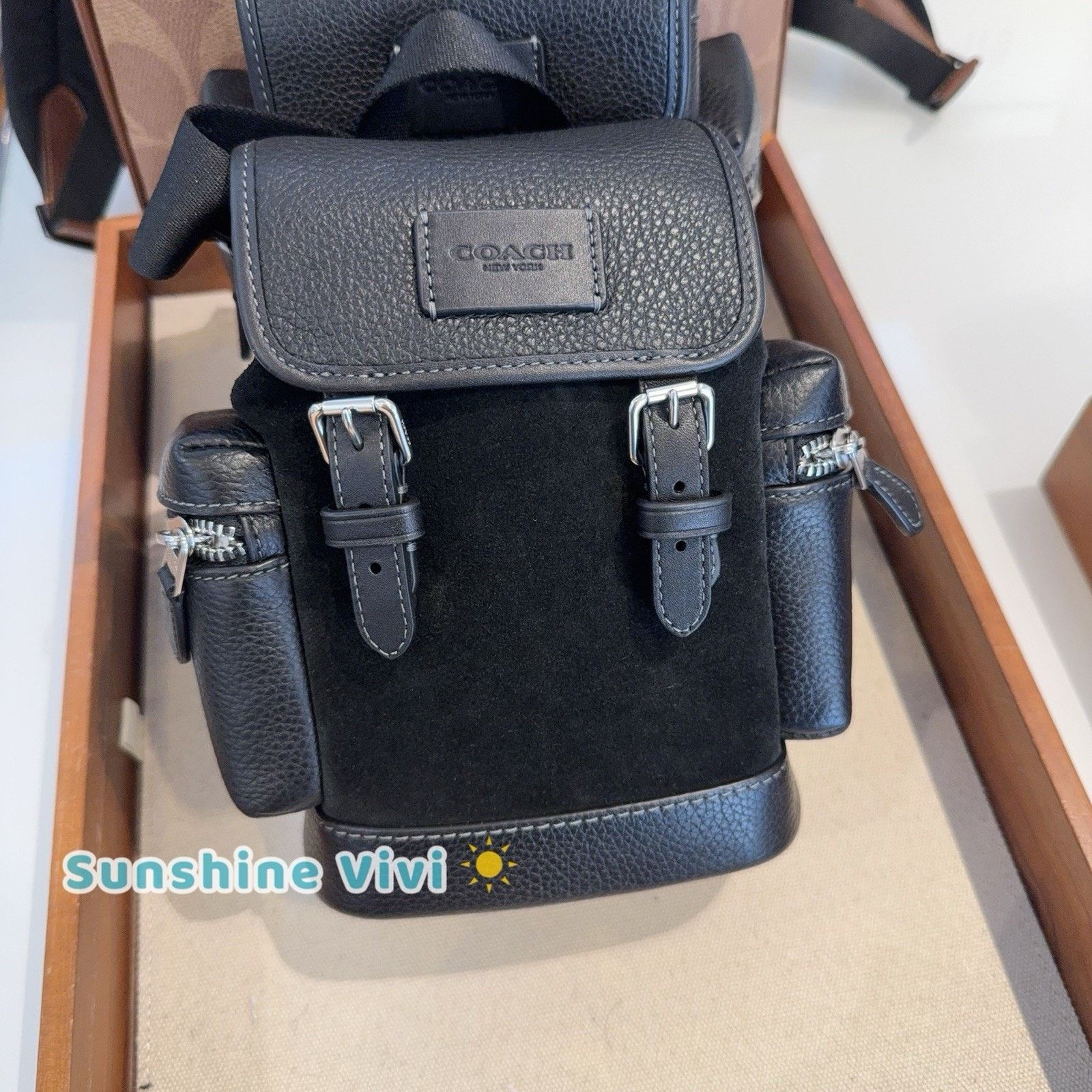 Coach NWT Coach Sprint Sling Pack Silver Black Suede leather CCE79 Size ONE SIZE - 2 Thumbnail