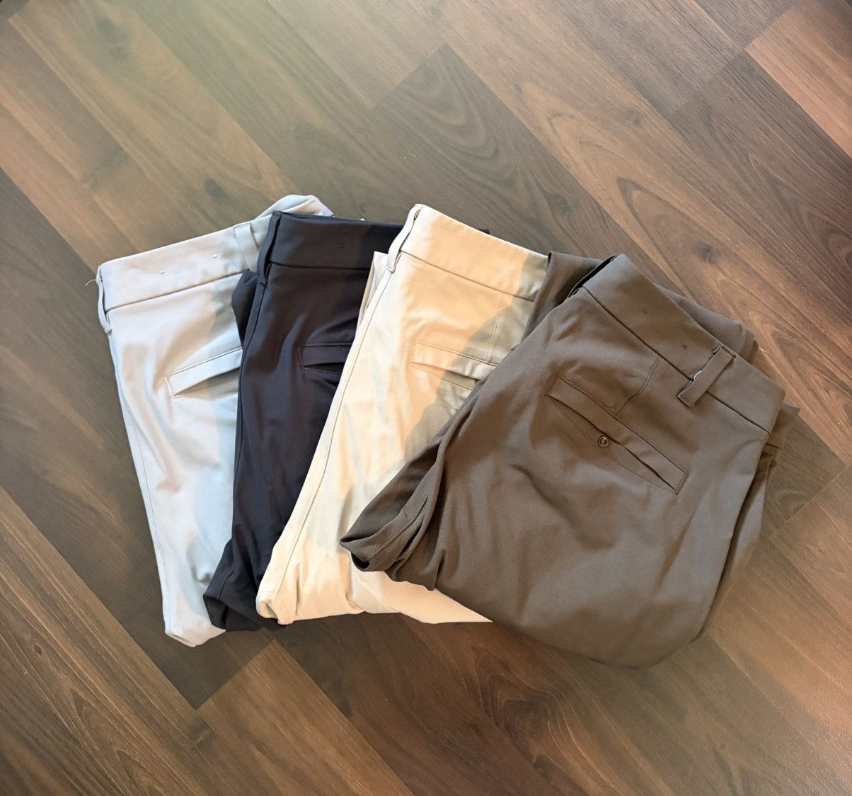 Lululemon Pack of 4 Commission Pants Size US 31 - 1 Thumbnail