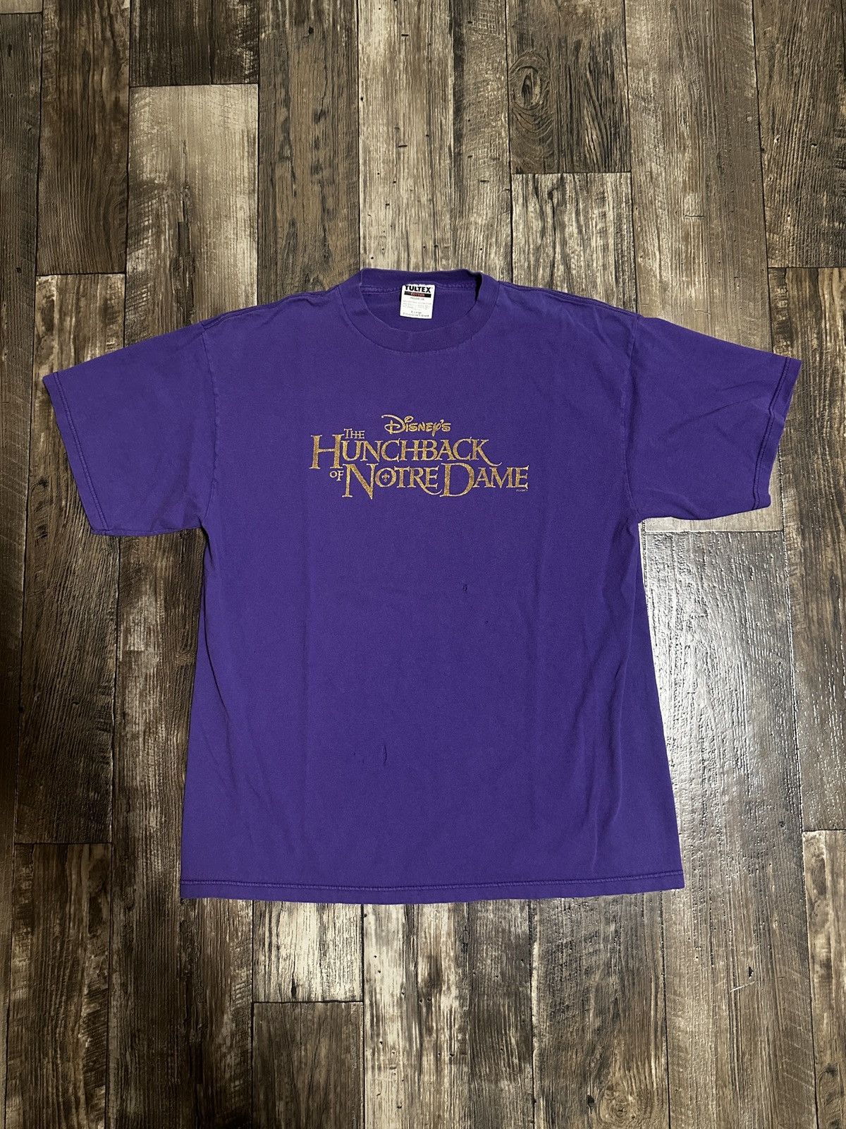 Vintage Vintage 90s The Hunchback of Notre Dame Tee Size US XL / EU 56 / 4 - 2 Thumbnail