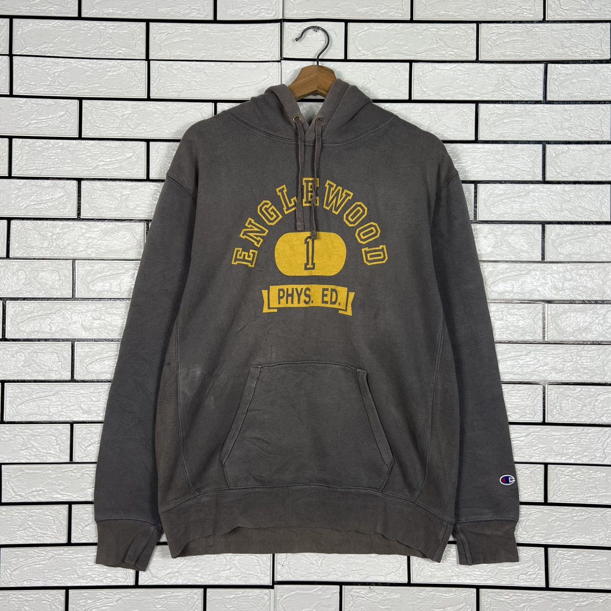 Champion Vintage CHAMPION ENGLEWOOD Pullover Hoodies #3958-C180 Size US XL / EU 56 / 4 - 1 Thumbnail