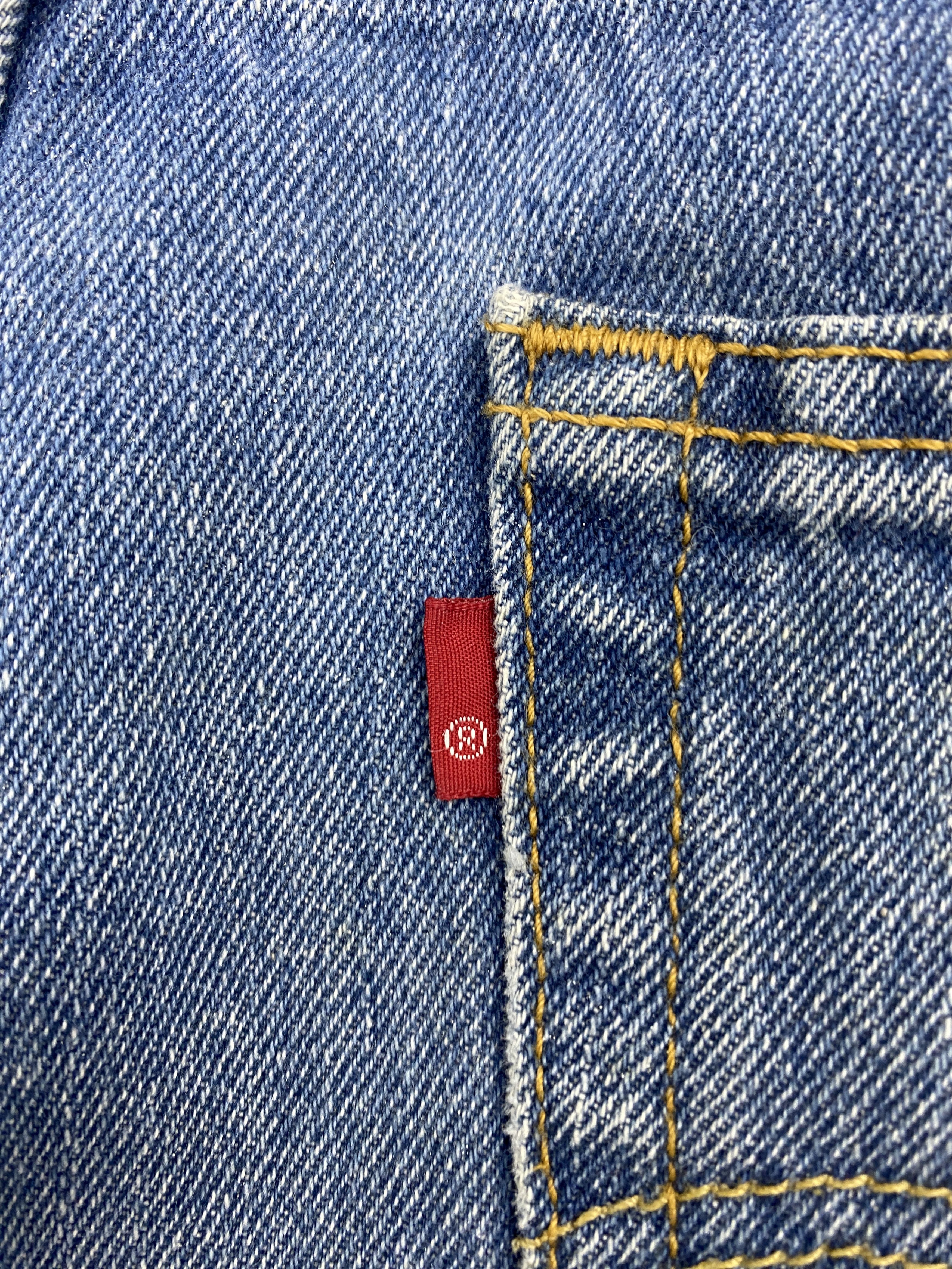 Levi's × Vintage Faded Blue Vintage Levis 550 Jeans Size US 33 - 6 Thumbnail