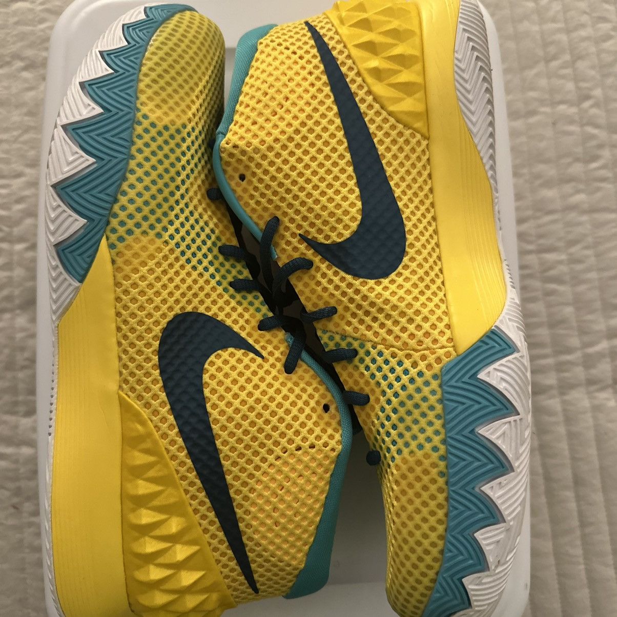 Nike Nike Kyrie 1 Letterman Men's Size 11.5 Size US 11.5 / EU 44-45 - 1 Thumbnail