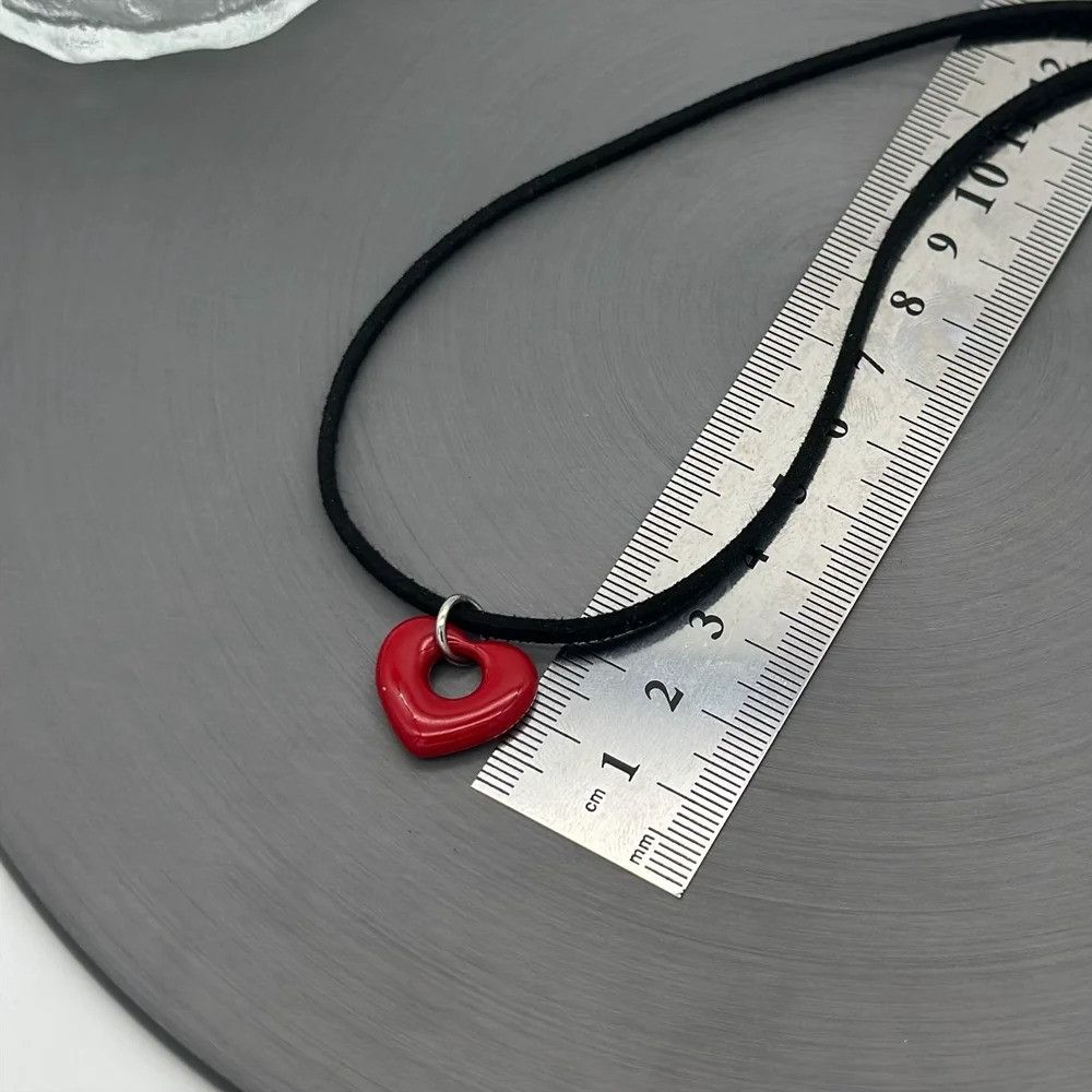 Vintage Red Heart Charm Pendant Necklace Size ONE SIZE - 5 Thumbnail