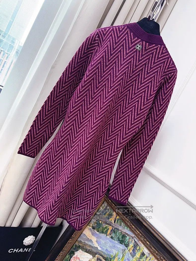 Chanel Chanel 21K knitted large logo wavy v-pattern purple long-s Size XXS / US 00 / IT 34 - 8 Thumbnail
