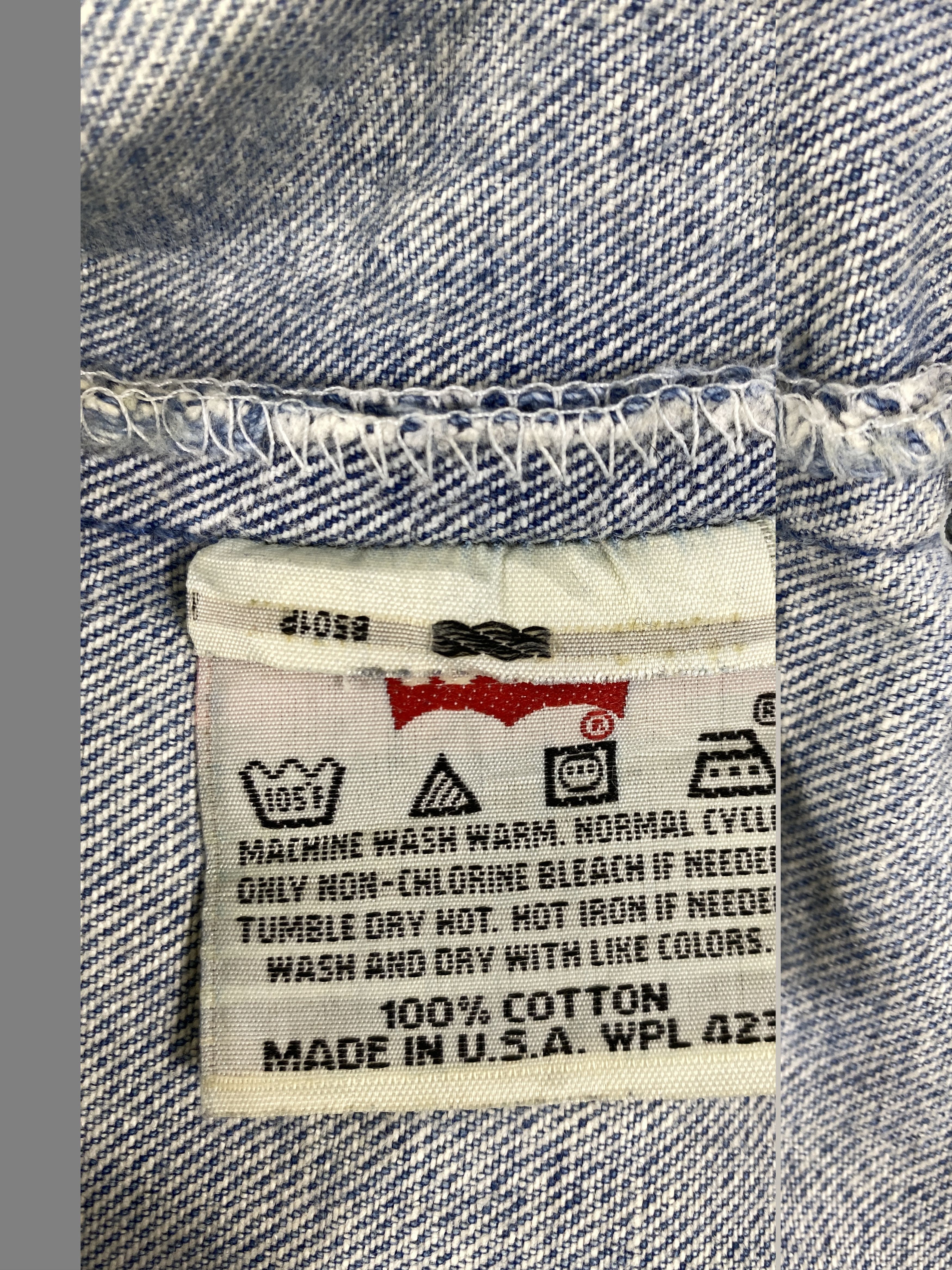 Japanese Brand Ripped Light Blue Vintage Levis 501 Jeans 34x30.5 - JN3090 Size US 34 / EU 50 - 9 Thumbnail