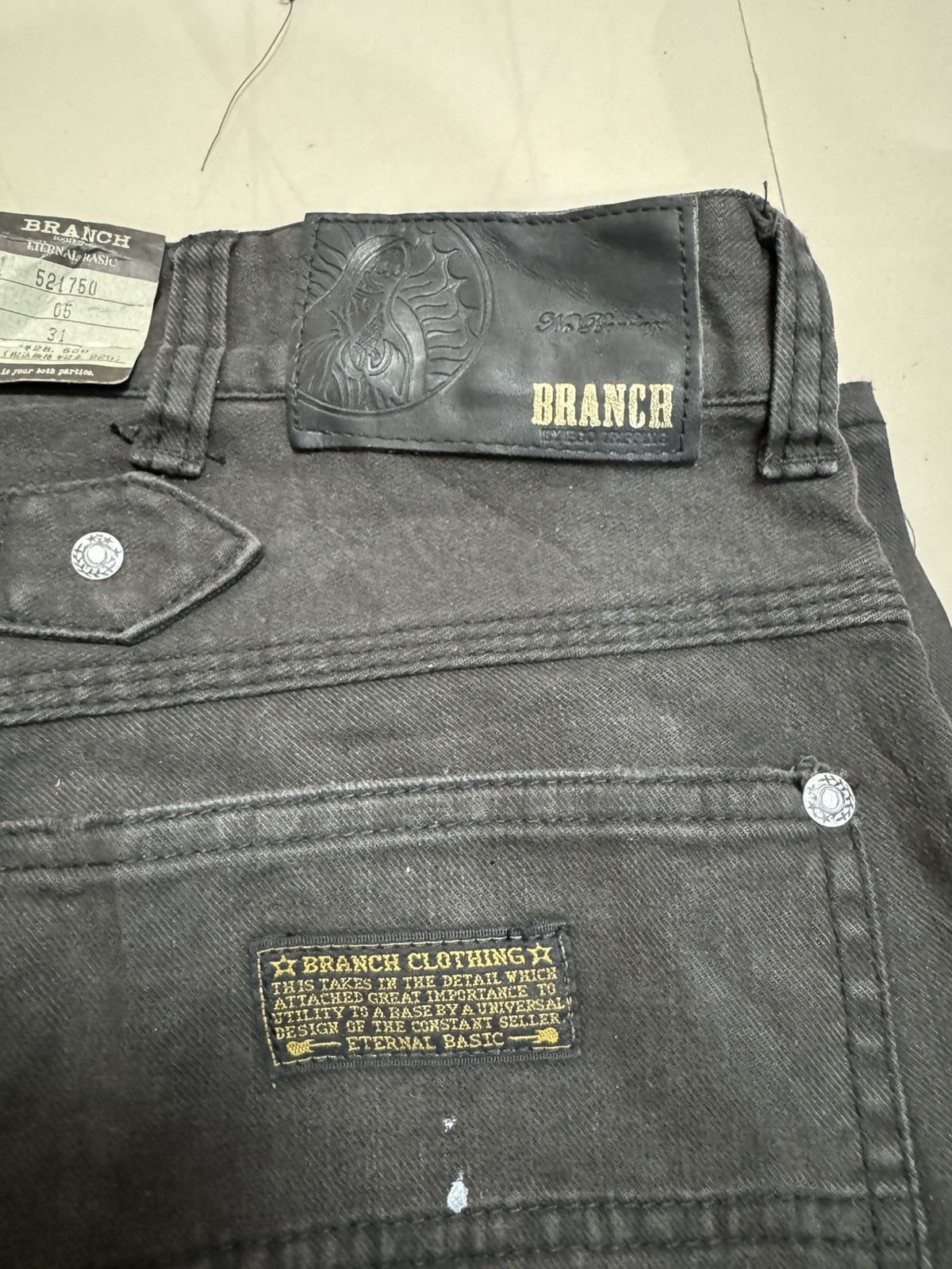 Japanese Brand Branch Distressed denim buckle back Size US 31 - 11 Thumbnail