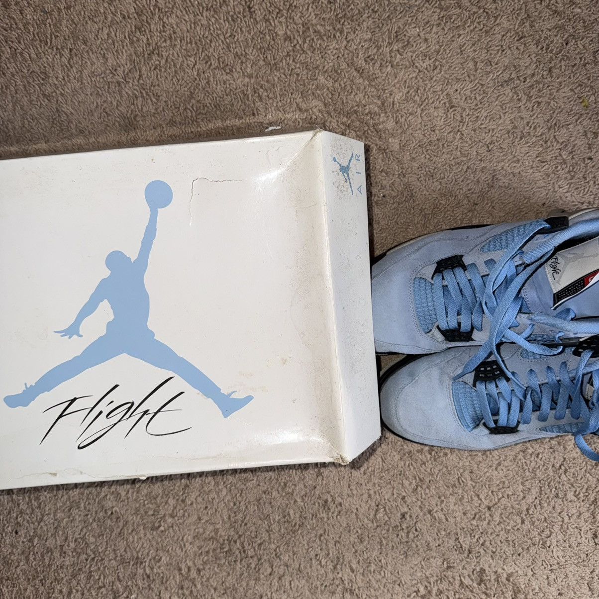 Jordan Brand Jordan 4 Retro University Blue Size US 13 / EU 46 - 10 Thumbnail