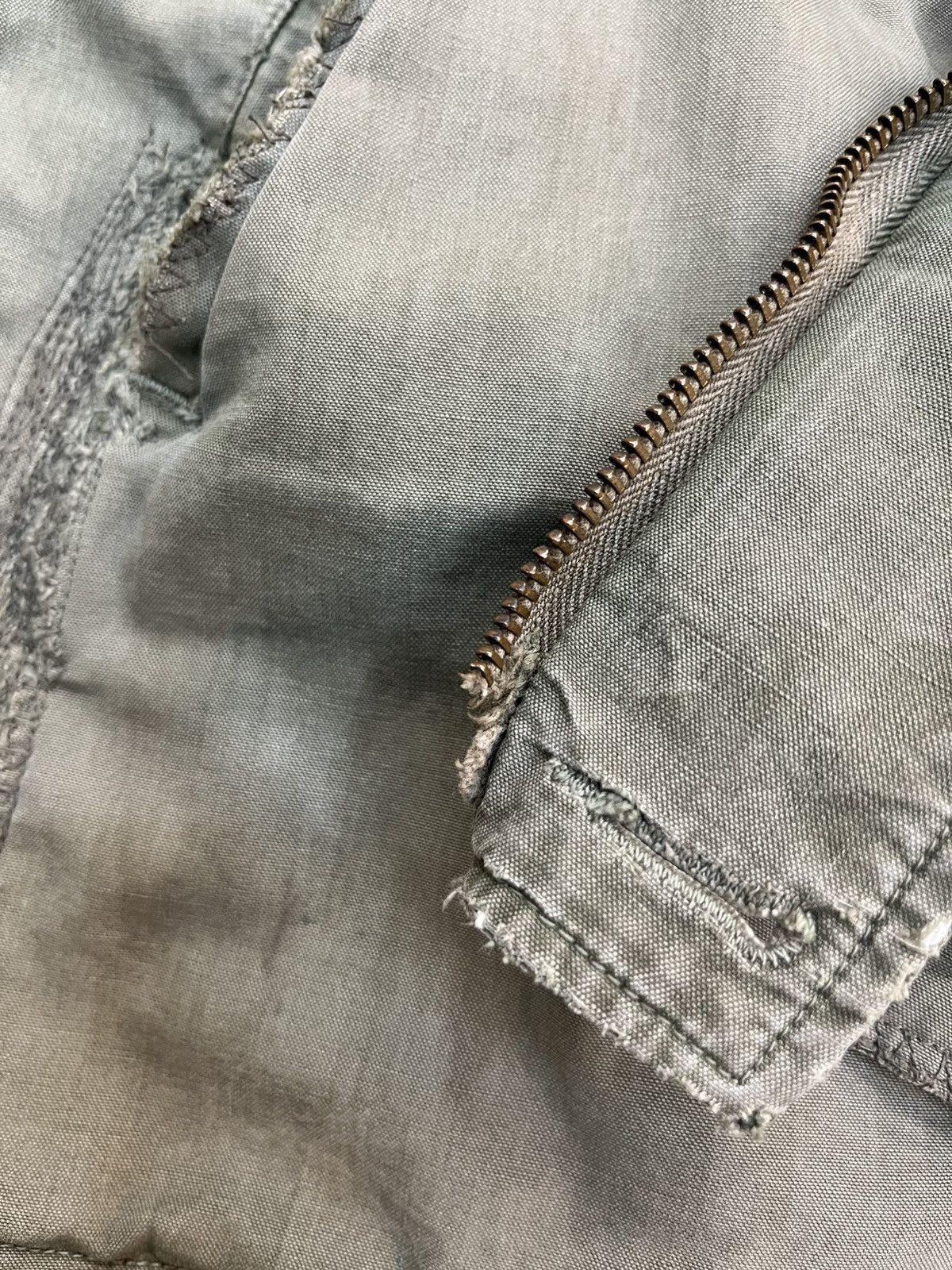 Vintage Perfect sun faded and Distressed 40s US NAVY N4 jacket Size US L / EU 52-54 / 3 - 7 Thumbnail
