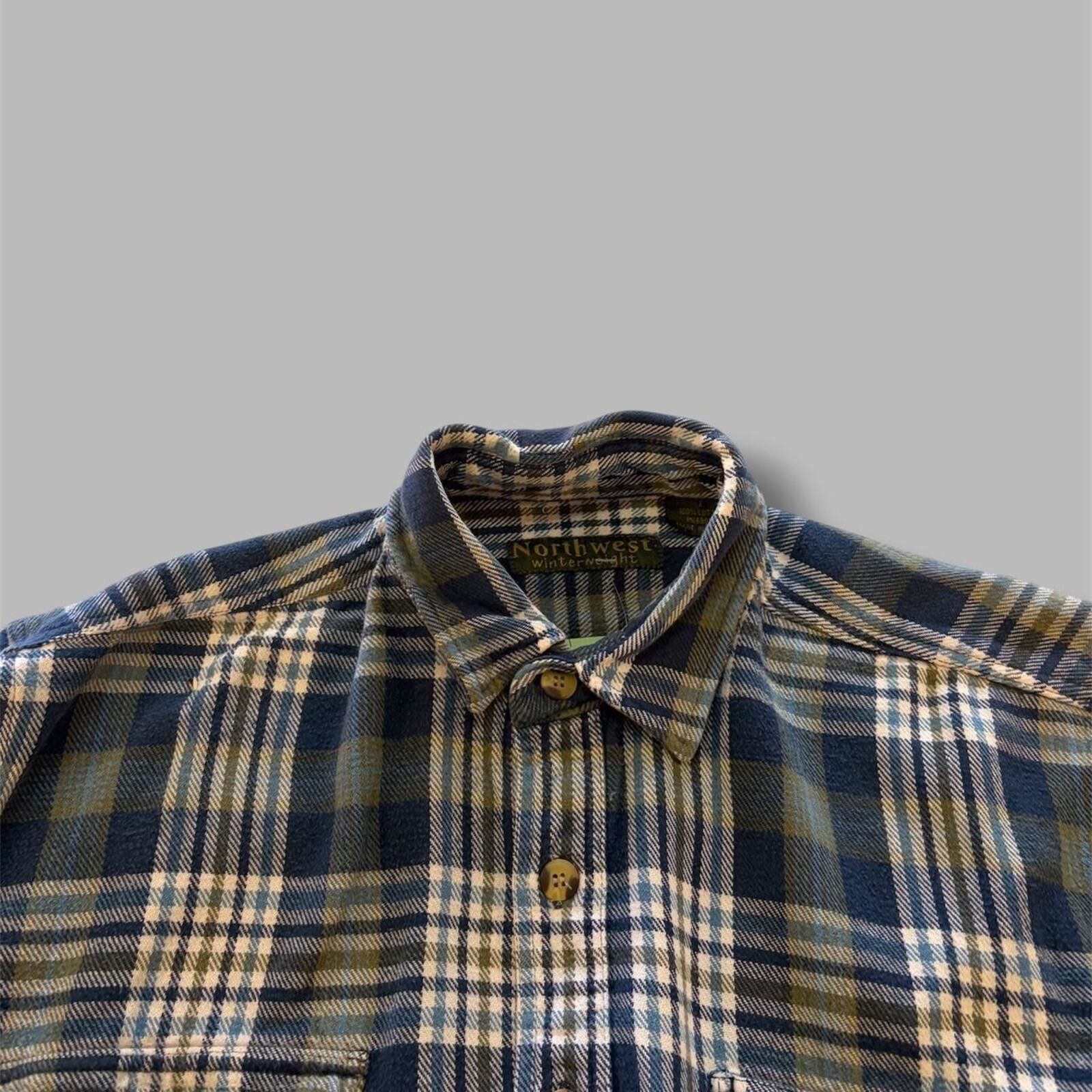 Vintage Vintage North West Navy Plaid Button Up Size US L / EU 52-54 / 3 - 3 Thumbnail
