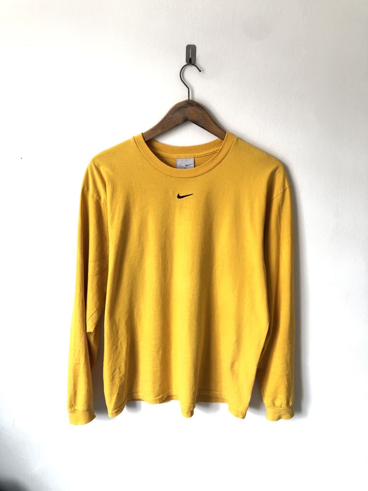 Nike Vintage Nike middle Swoosh bulk Size US M / EU 48-50 / 2 - 1 Thumbnail