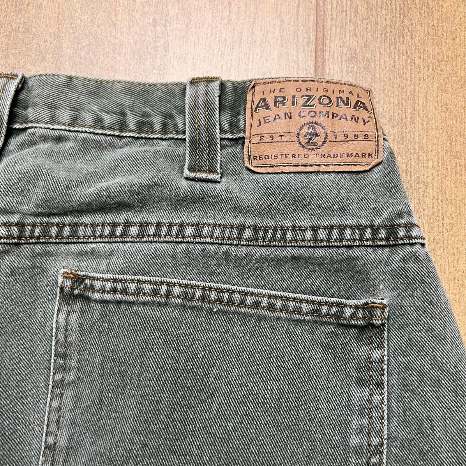 Arizona Jean Co. Vintage Arizona Jean Co. Men shorts Sz 36 Faded Green Y2K Size US 36 / EU 52 - 9 Thumbnail