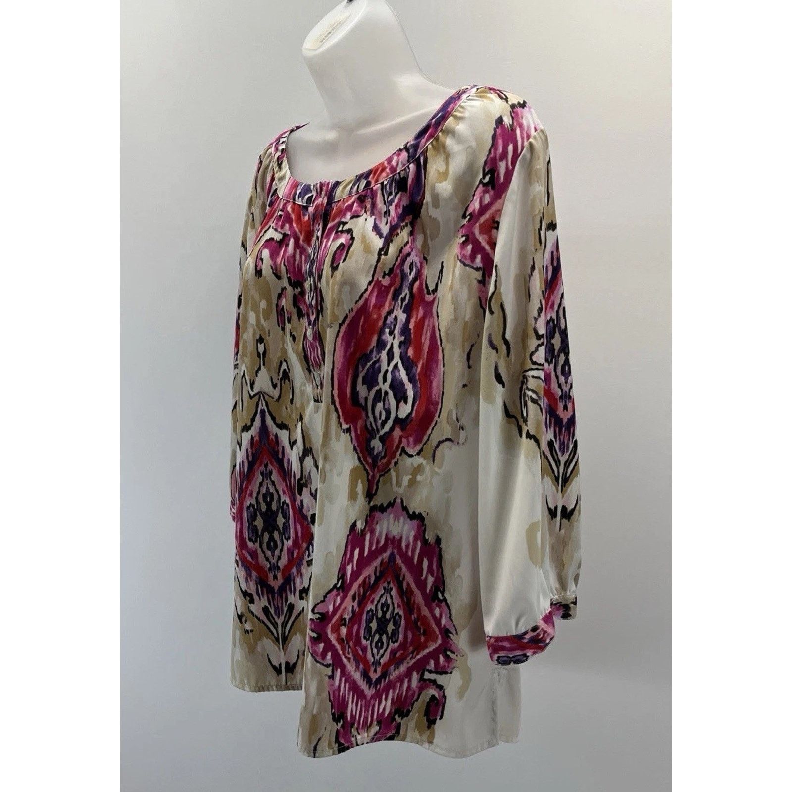 Chicos Chico’s Blouse Women's Size 2 Large Pink Cream Paisley Size L / US 10 / IT 46 - 2 Thumbnail