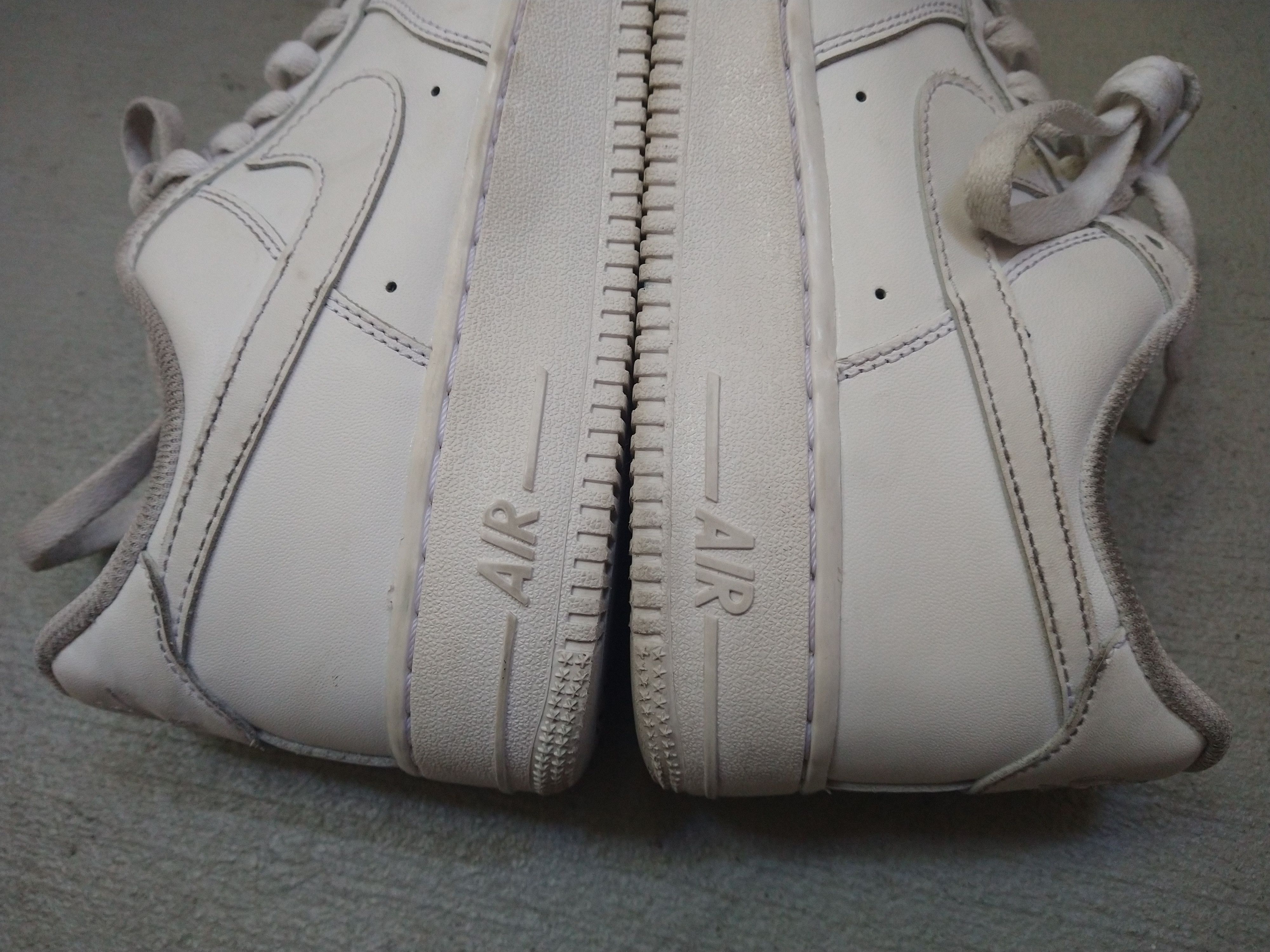Nike Nike Air Force 1 AF1 Triple White Size 8.5 Low DD8959-100 Size US 8.5 / EU 41-42 - 9 Thumbnail