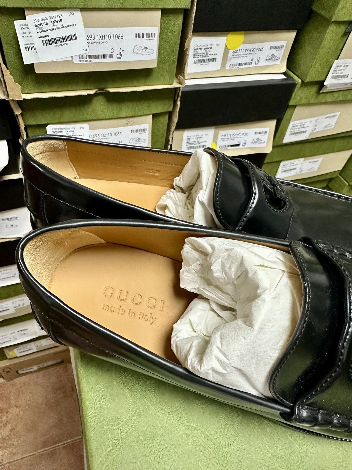 Gucci GUCCI - Men's Interlocking G loafer Size US 11.5 / EU 44-45 - 4 Thumbnail
