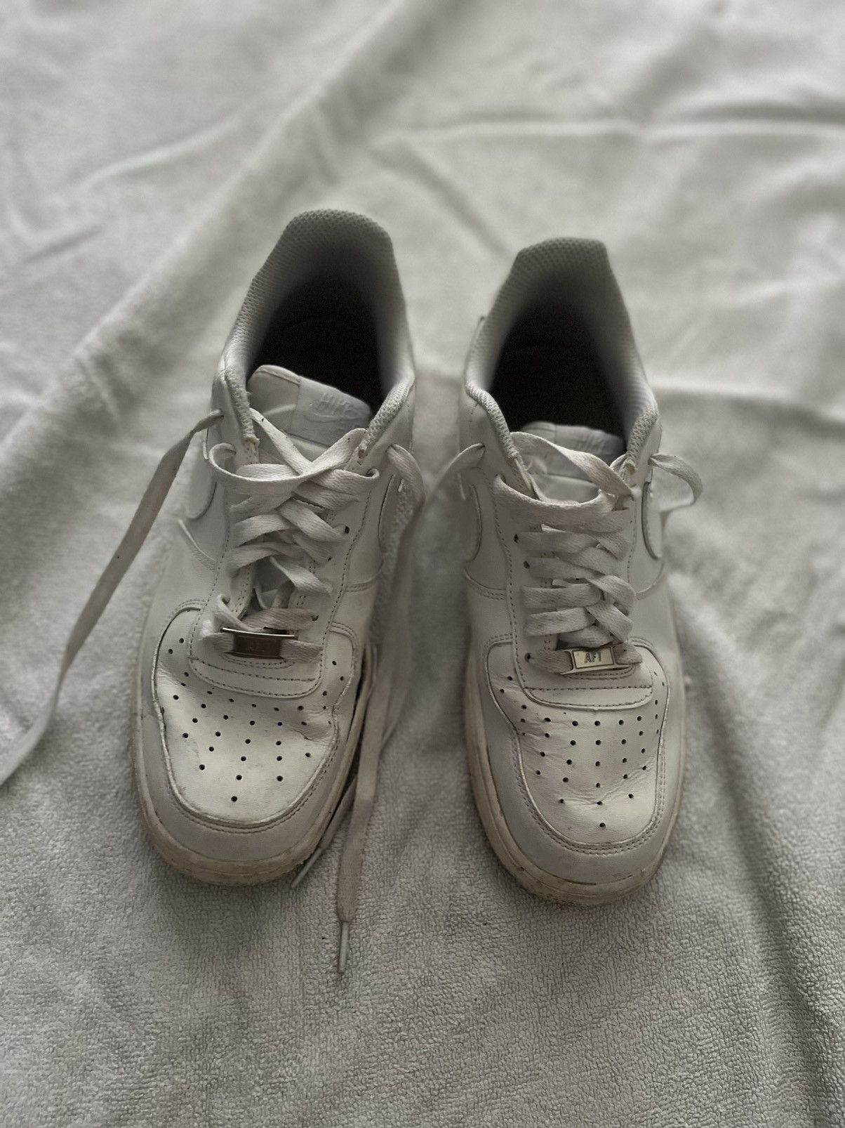 Nike Nike Air Force 1 Size US 8.5 / EU 41-42 - 2 Thumbnail