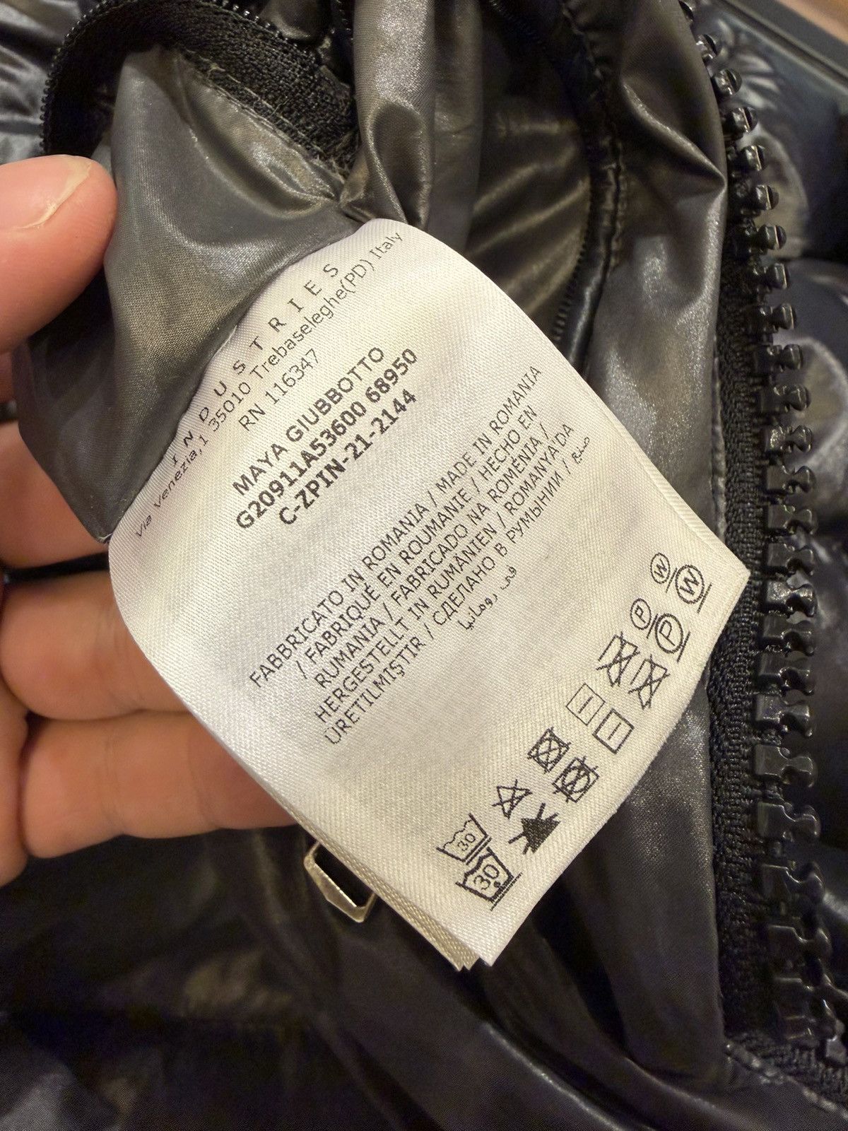 Moncler Moncler Maya Giubotto Jacket - Black Size US XXL / EU 58 / 5 - 6 Thumbnail