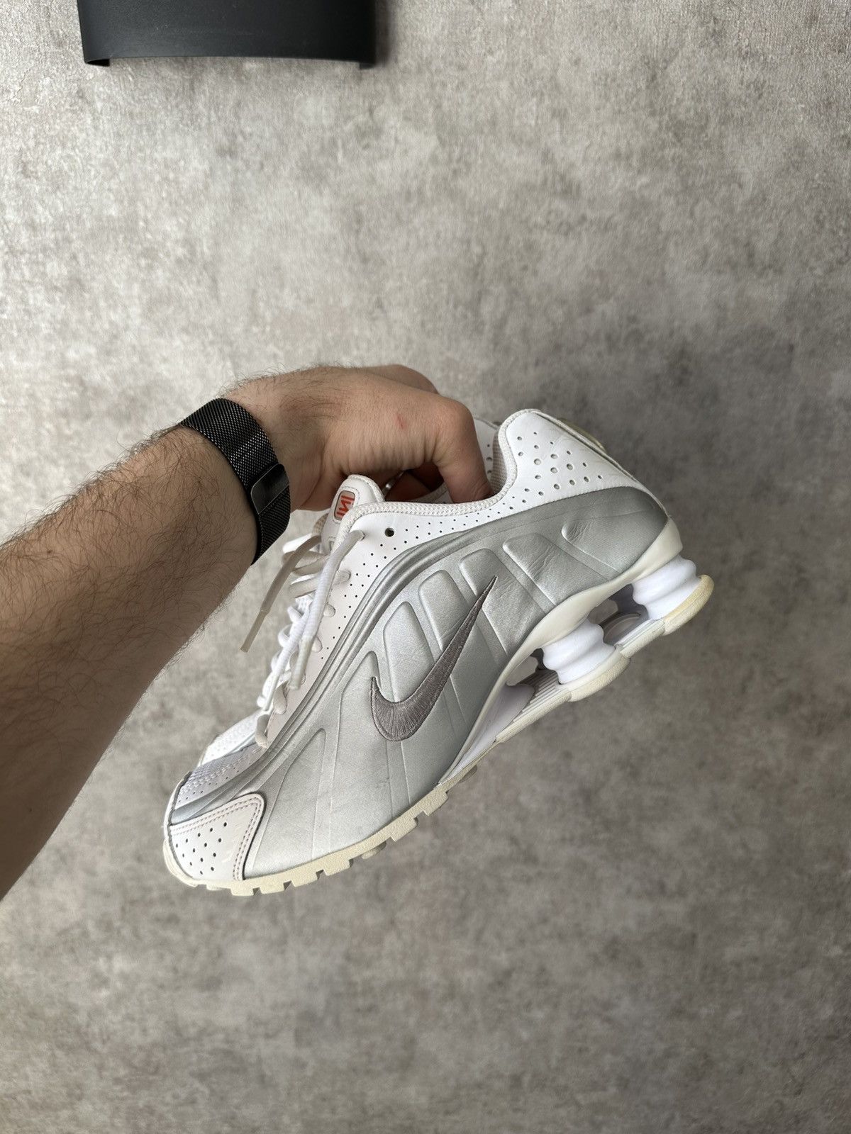 Japanese Brand Nike shox R4 metallic white Size US 5.5 / EU 38 - 3 Thumbnail