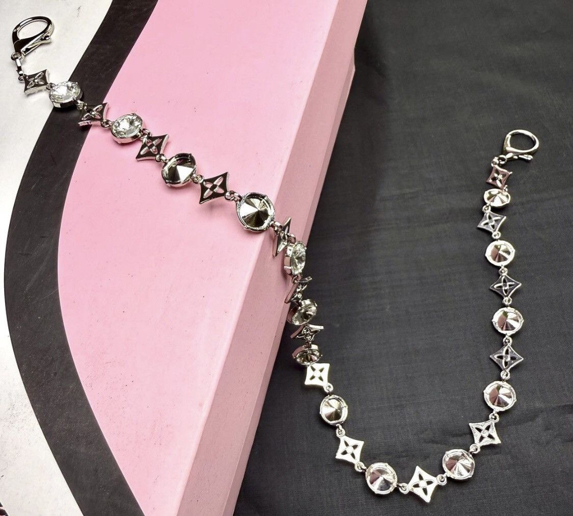 Japanese Brand Four Leaf Clover Neutral Wallet Chain Size ONE SIZE - 3 Thumbnail