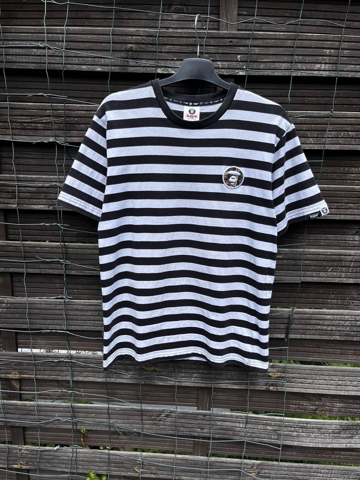 Aape 🔴 AAPE BY A BATHING APE BAPE STRIPED TEE LOGO OG SHIRT Size US M / EU 48-50 / 2 - 2 Thumbnail