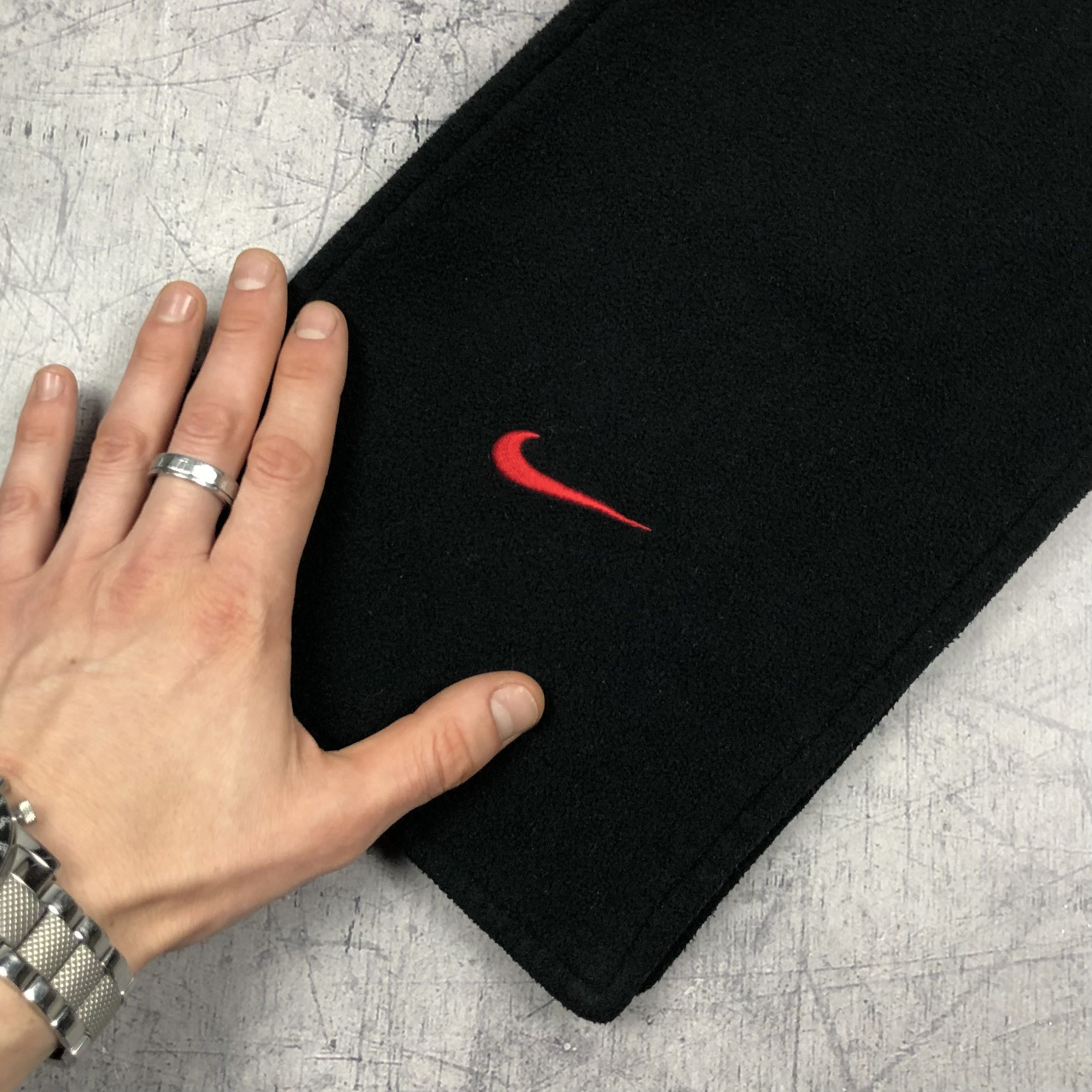 Nike Vintage Nike Swoosh Fleece Scarf Size ONE SIZE - 7 Thumbnail
