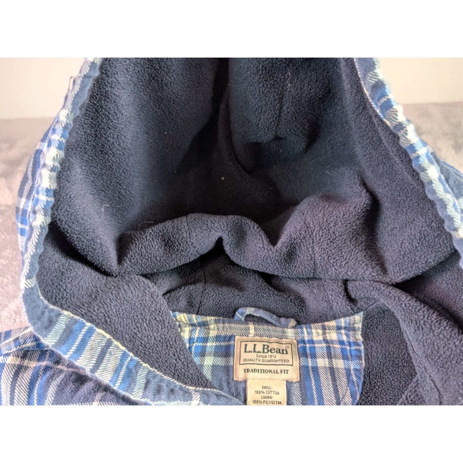 Vintage L.L. Bean Fleece Lined Flannel Hooded Jacket Mens M Blue Plaid Button Up Shacket Size US M / EU 48-50 / 2 - 3 Thumbnail