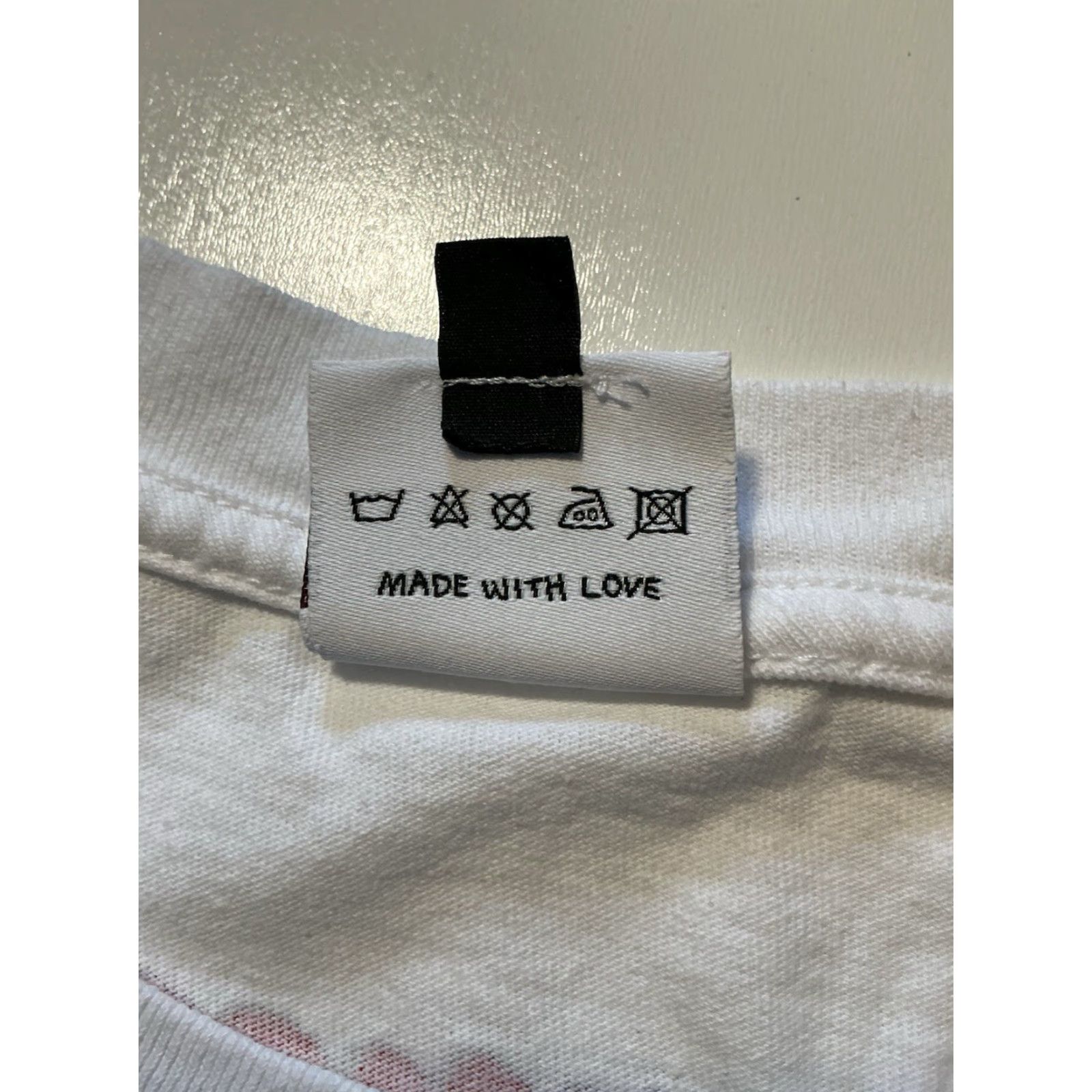 Y/Project The Heart Project “Heart Eyes” Smiley Face Heart Love Graphic T-Shirt White S/S XL Boys Mens Womens Size US XL / EU 56 / 4 - 6 Thumbnail
