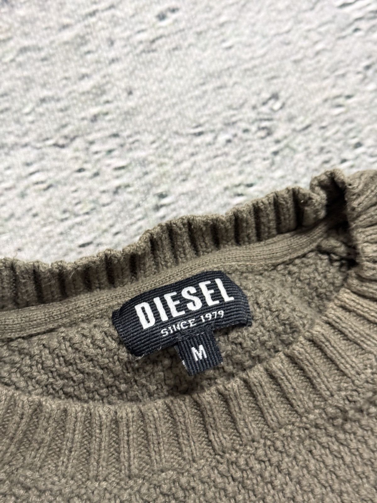 Diesel Diesel vintage sweater khaki Y2K Size US M / EU 48-50 / 2 - 3 Thumbnail